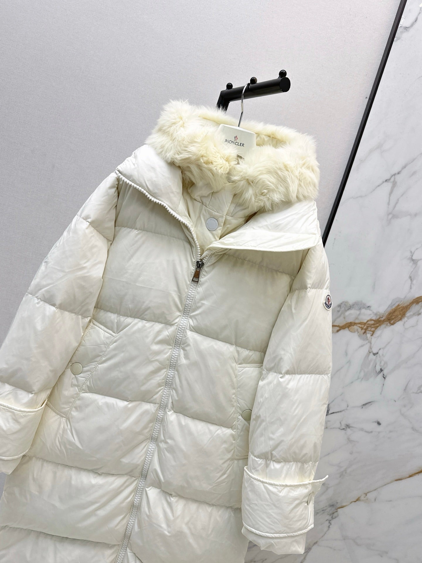 Monc 25fw down jacket