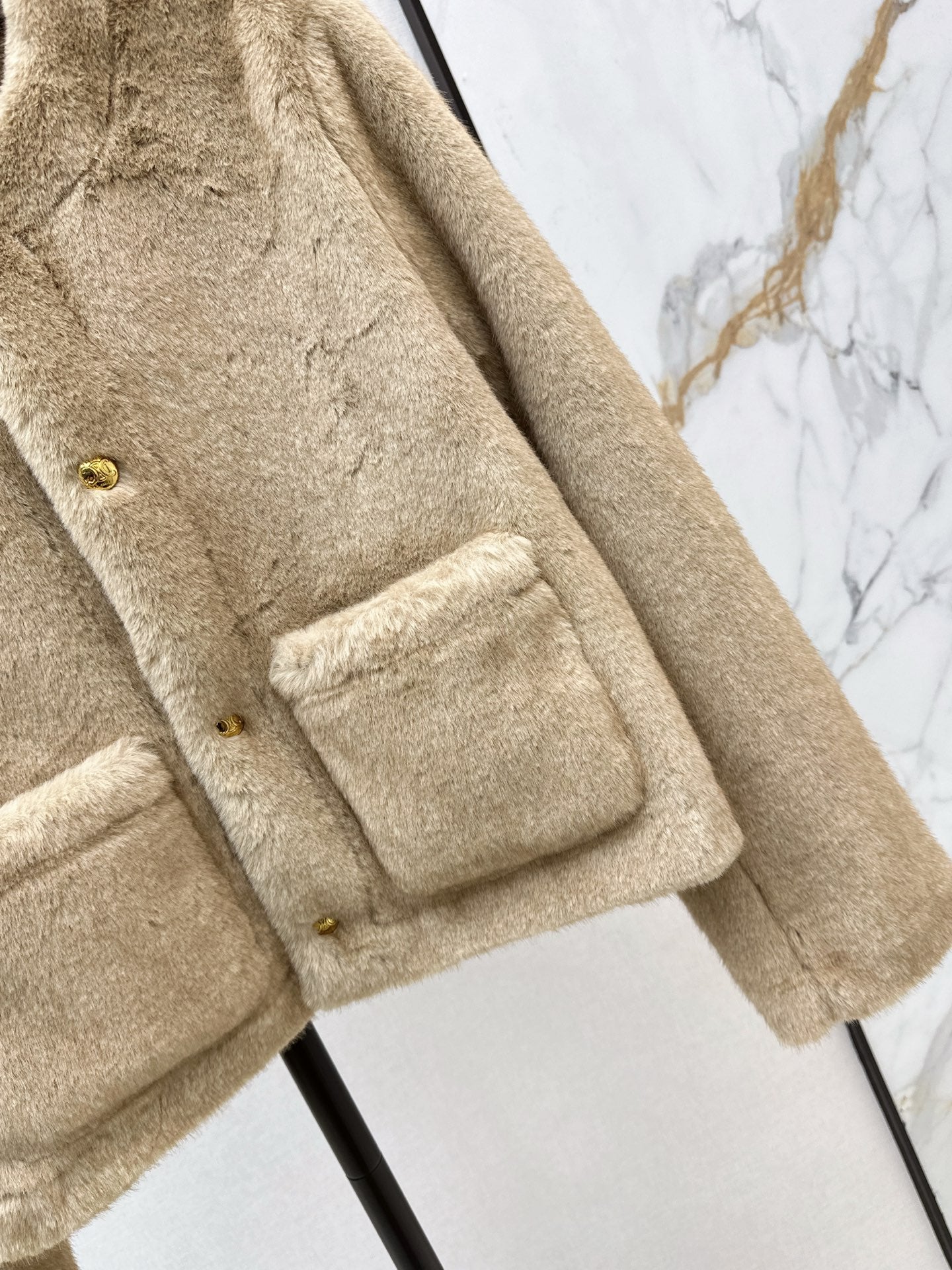 Celi 25fw fleece jacket