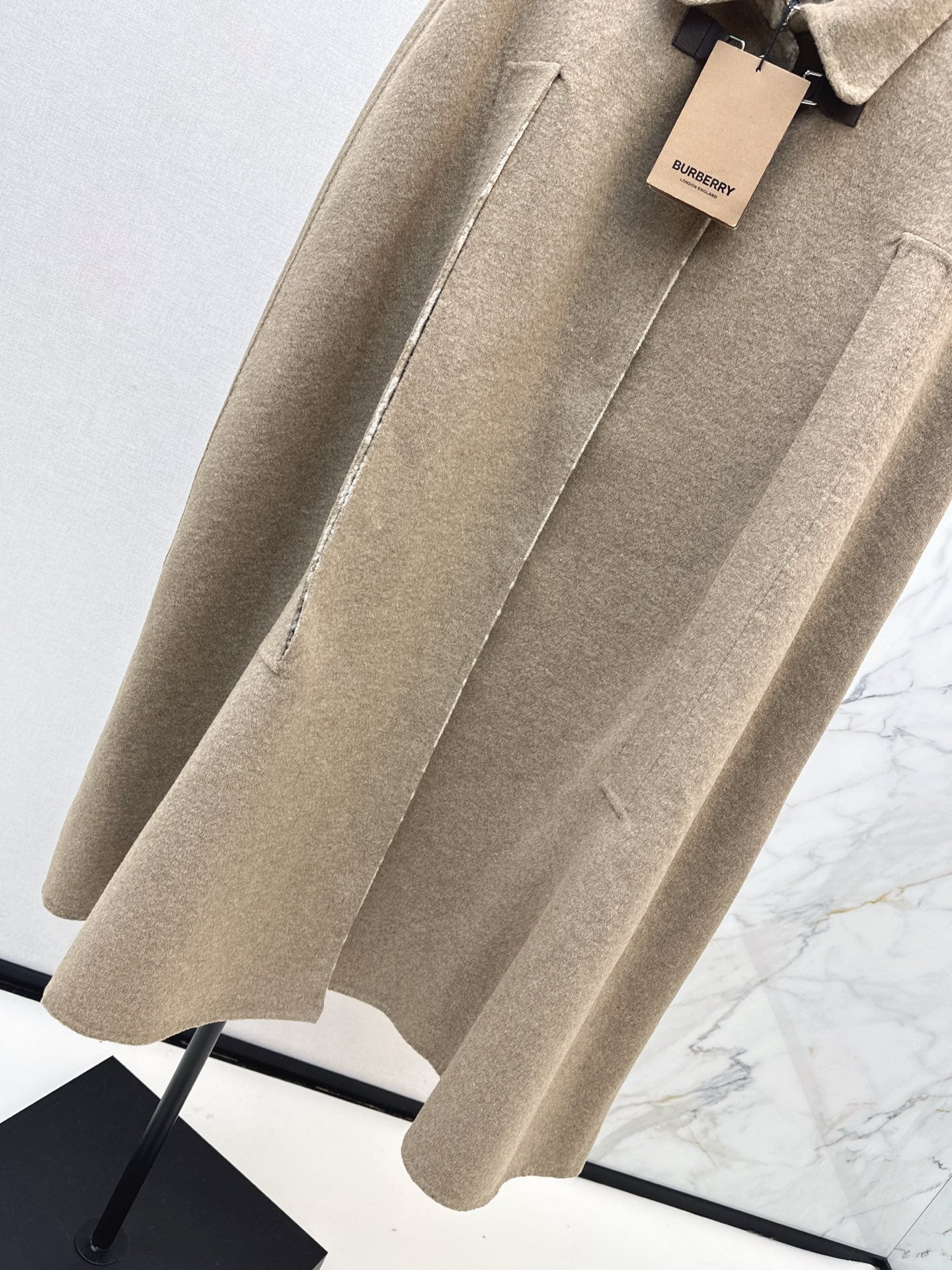 Burb 25fw woolen overcoats