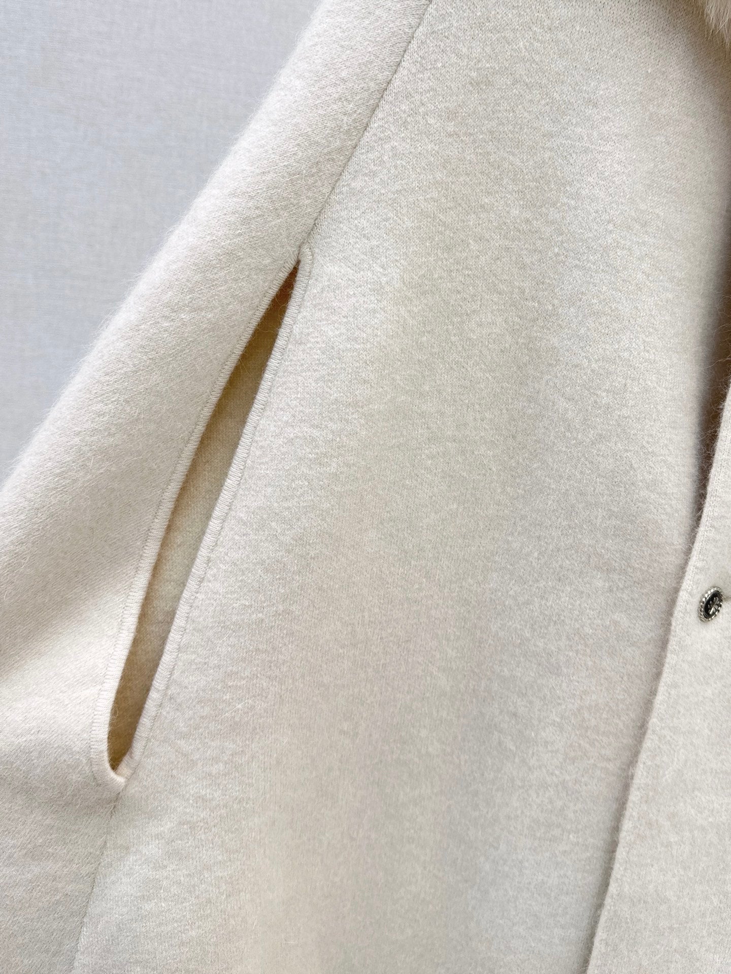 Fend 25fw cape coats