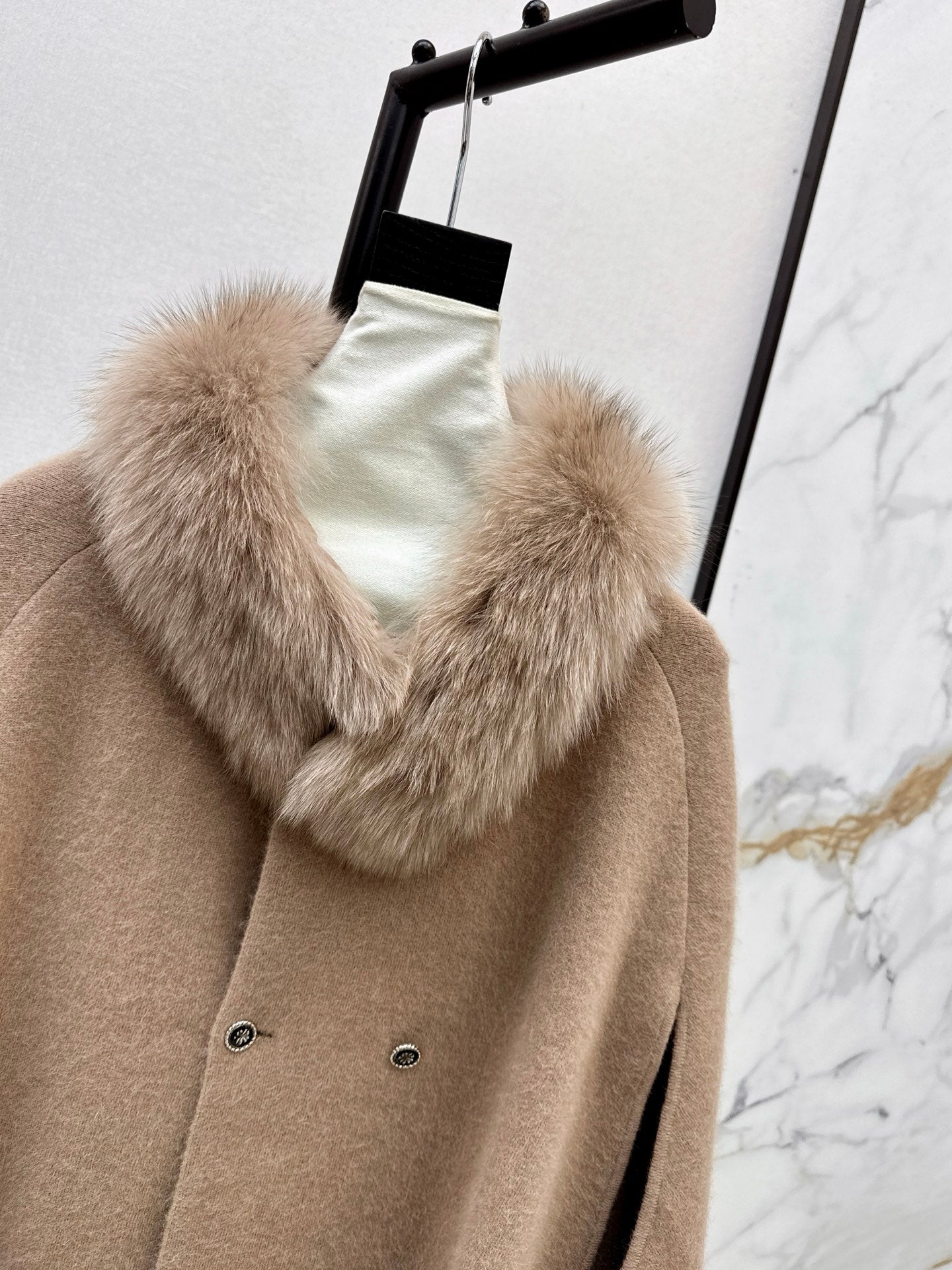 Fend 25fw cape coats