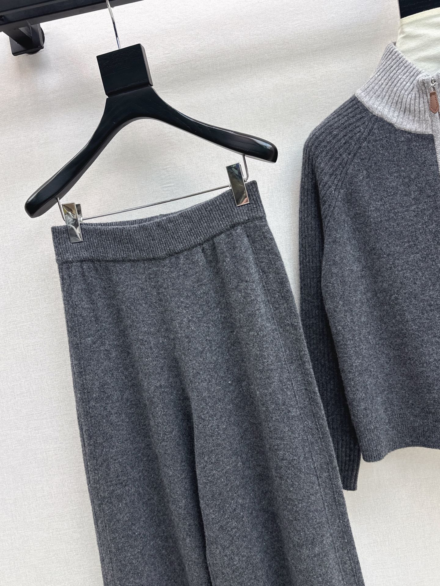 Loro 25fw knit jacket pants set