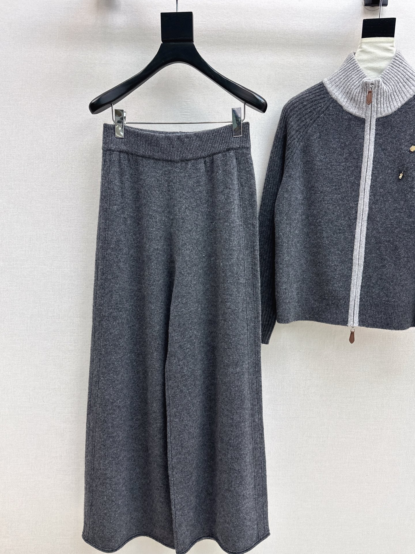 Loro 25fw knit jacket pants set