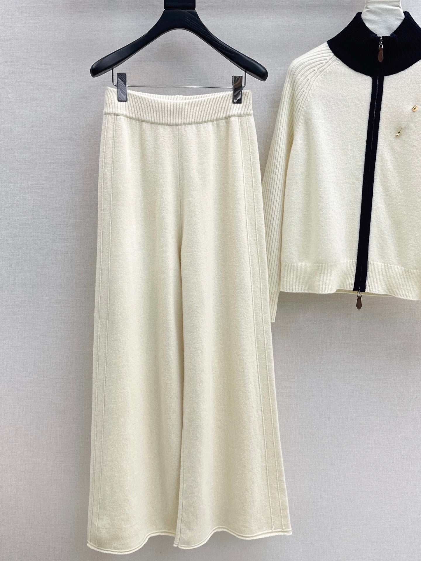 Loro 25fw knit jacket pants set