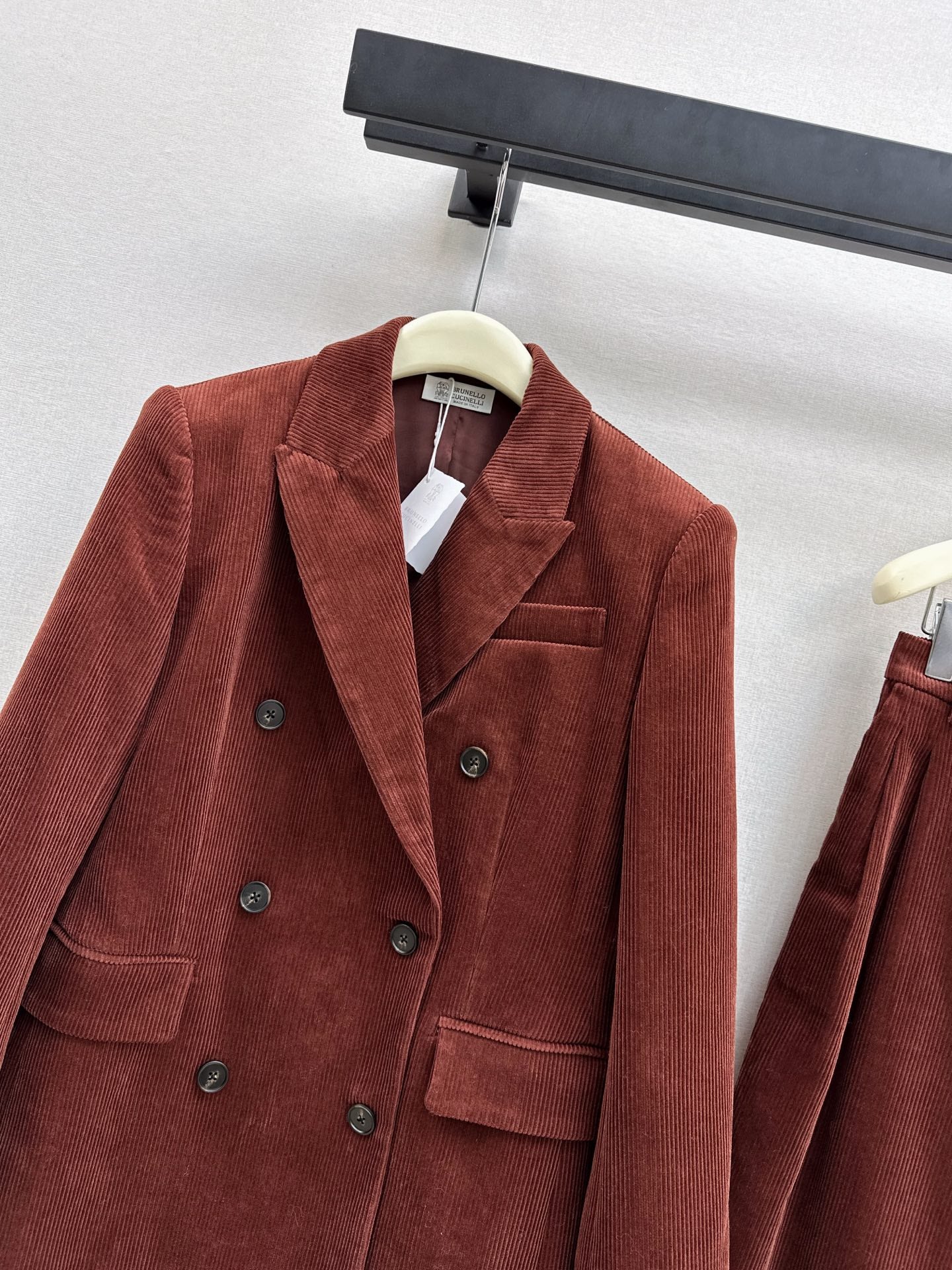 Brun 25fw corduroy blazer