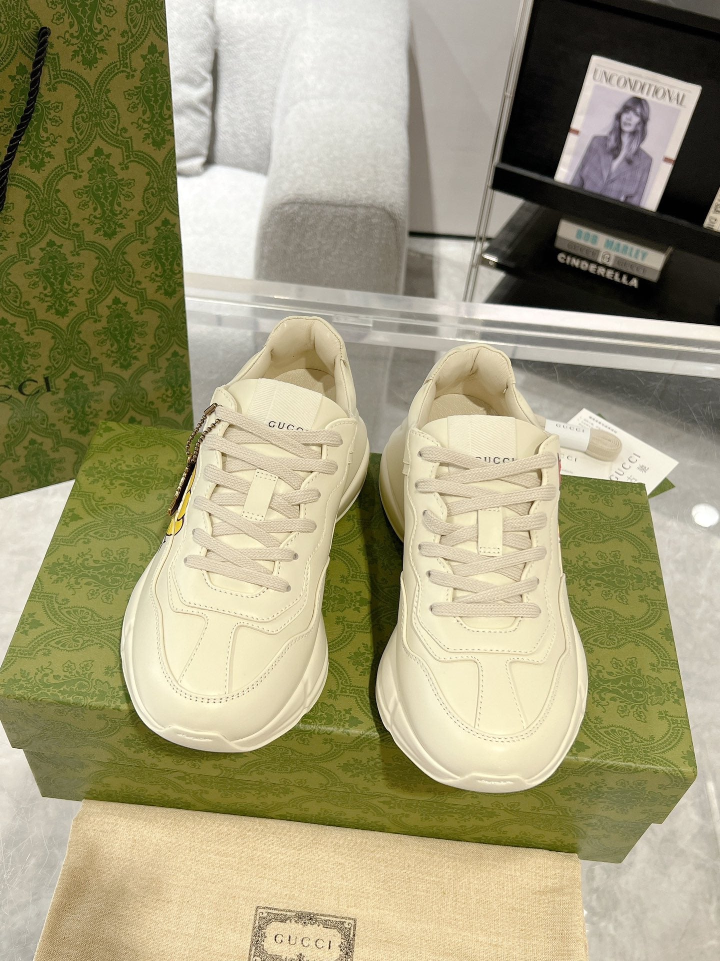 Gucc 25fw dad's shoes