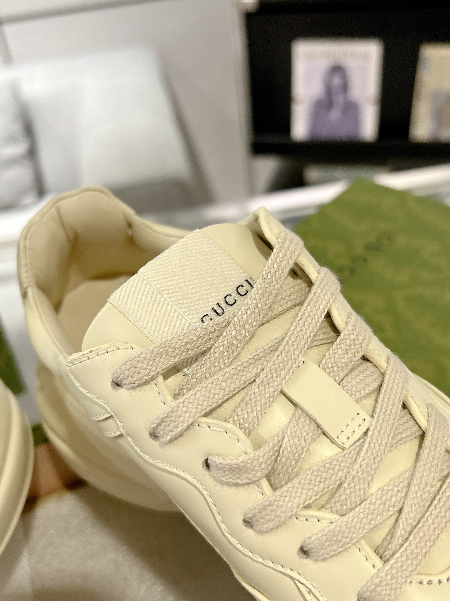 Gucc 25fw dad's shoes