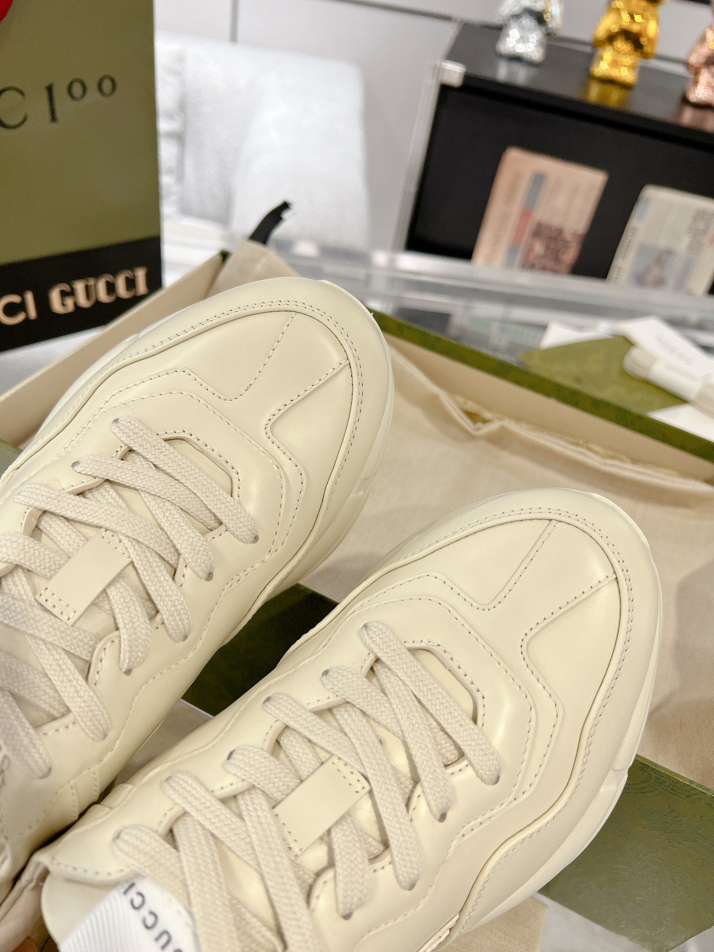 Gucc 25fw dad's shoes