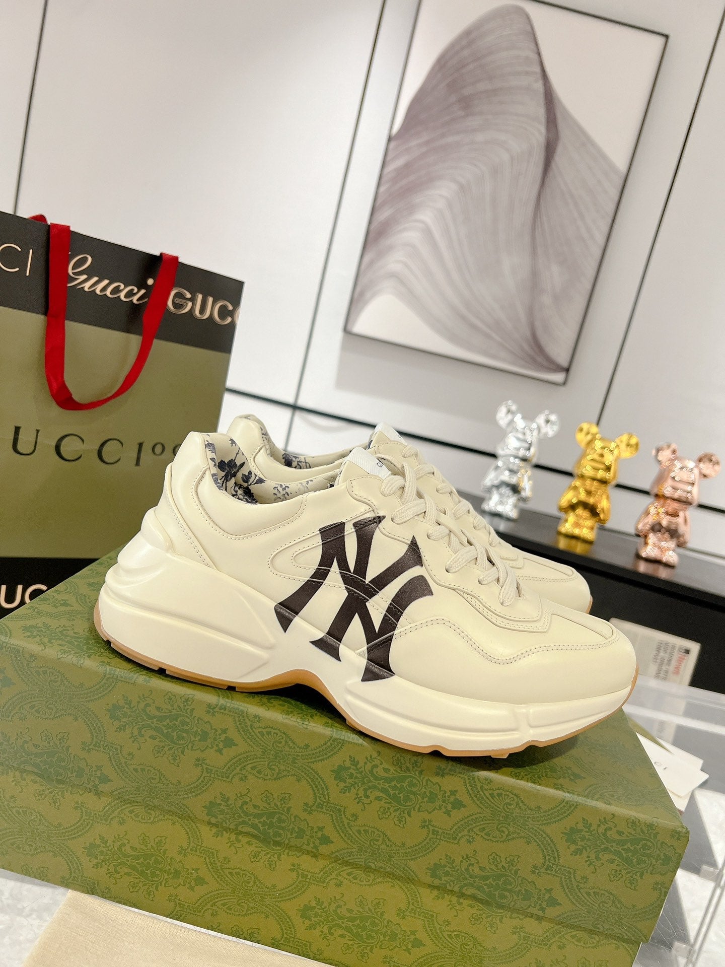 Gucc 25fw dad's shoes