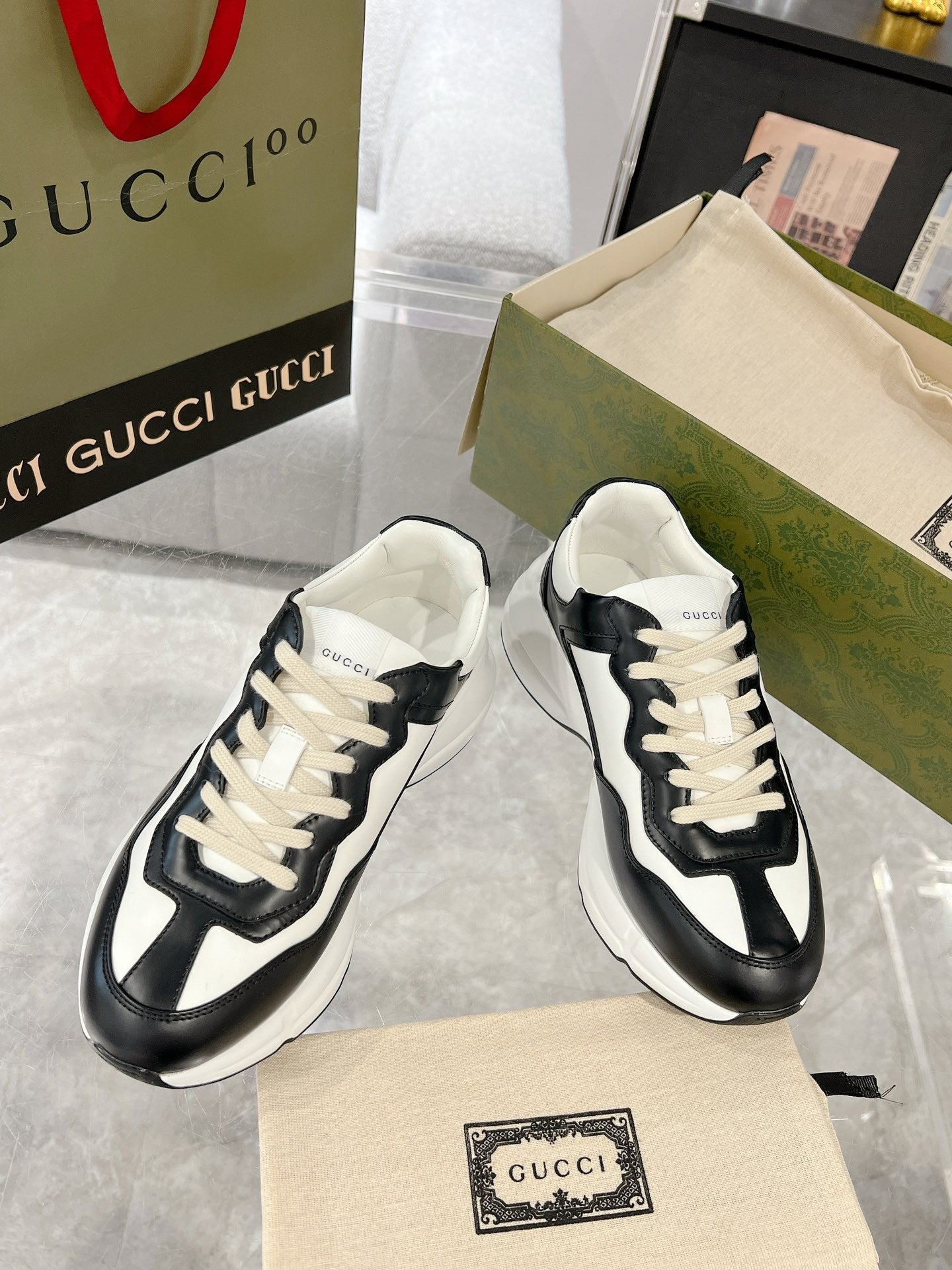 Gucc 25fw dad's shoes