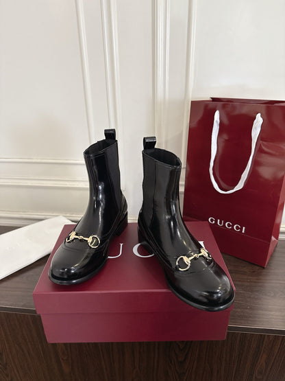 Gucc 25fw combat boots