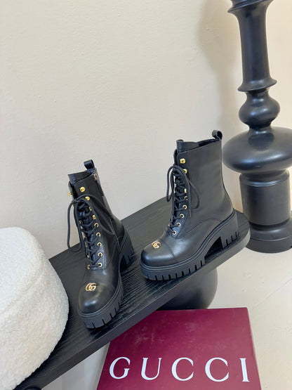 Gucc 25fw combat boots
