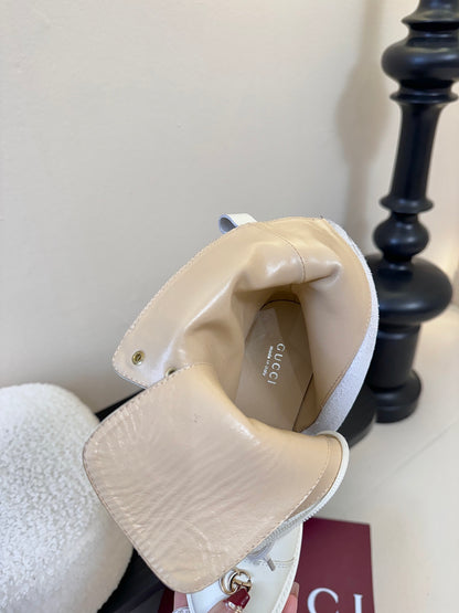 Gucc 25fw combat boots