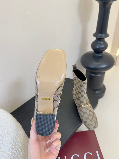 Gucc 25fw ankle boots
