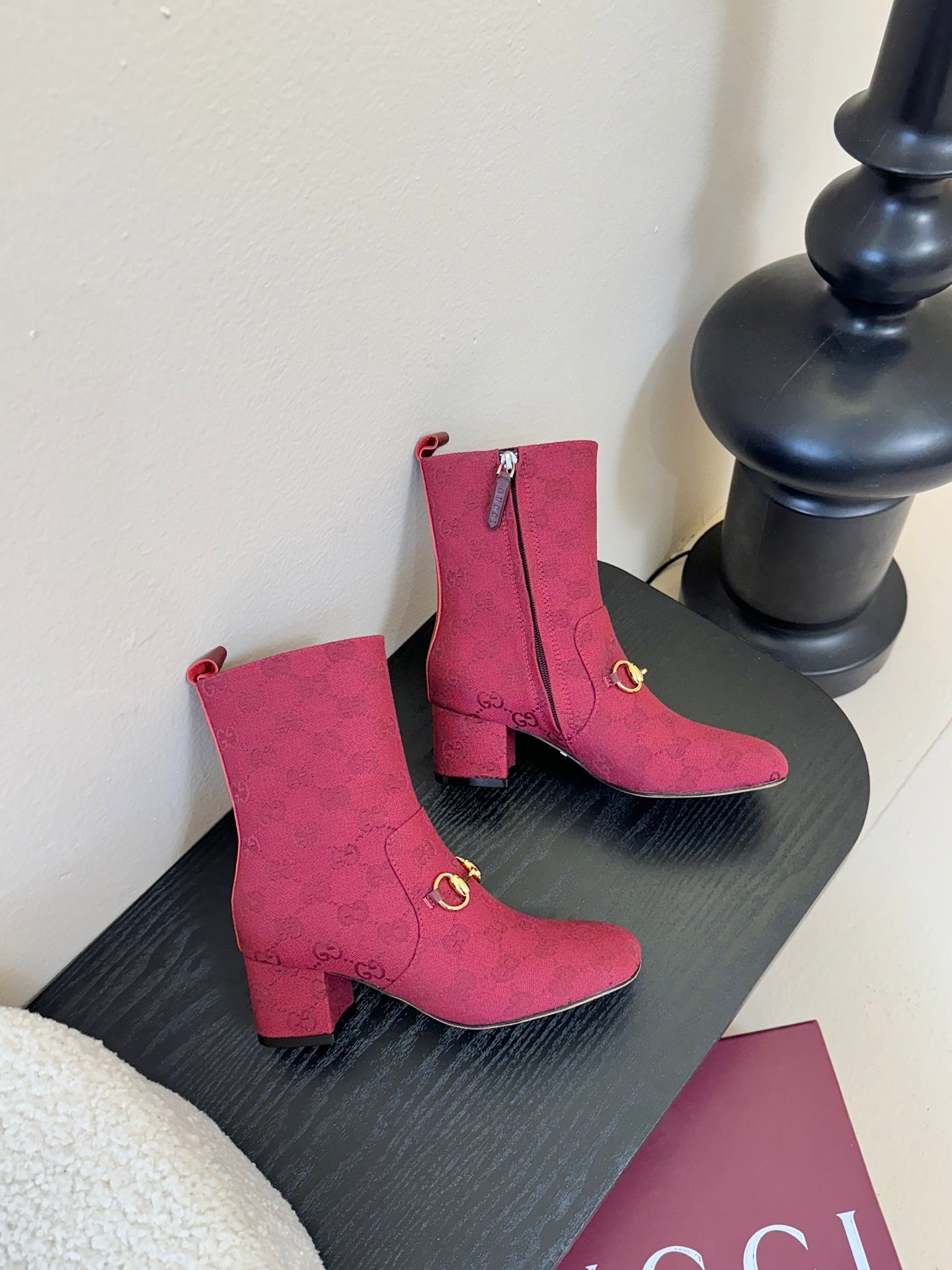 Gucc 25fw ankle boots