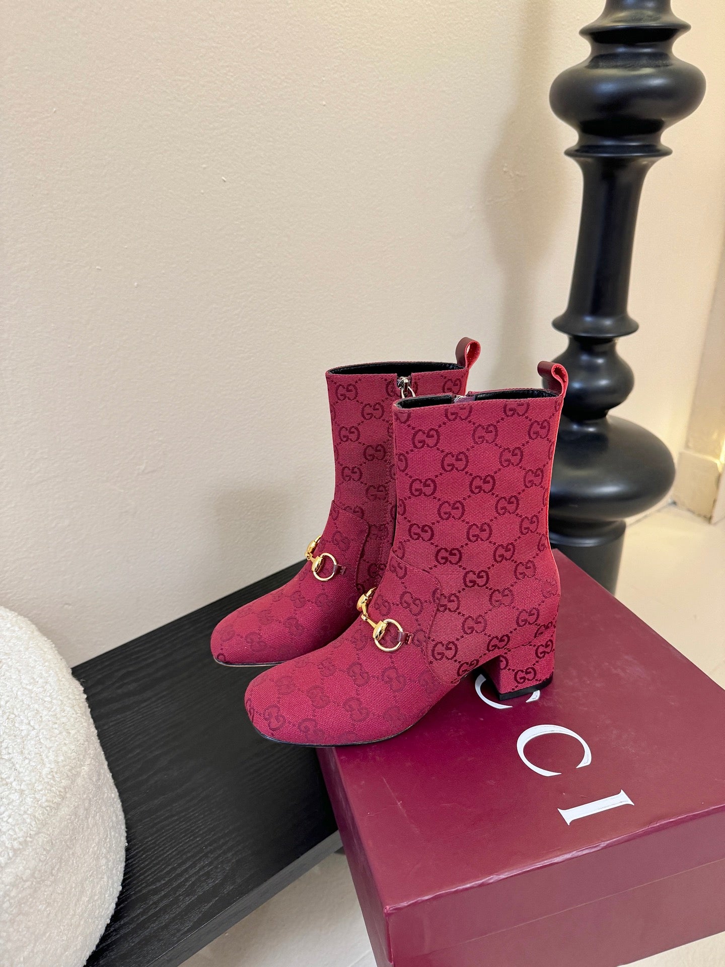 Gucc 25fw ankle boots