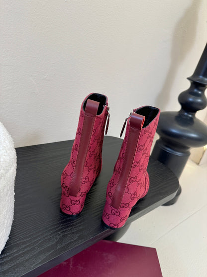 Gucc 25fw ankle boots