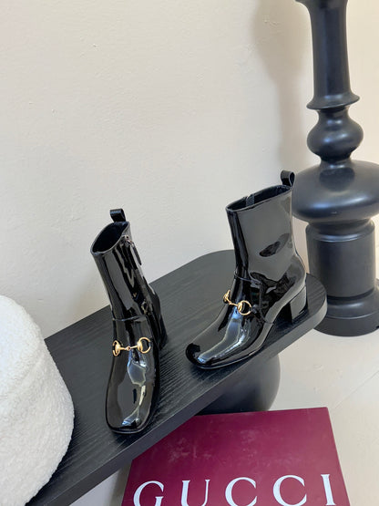 Gucc 25fw ankle boots