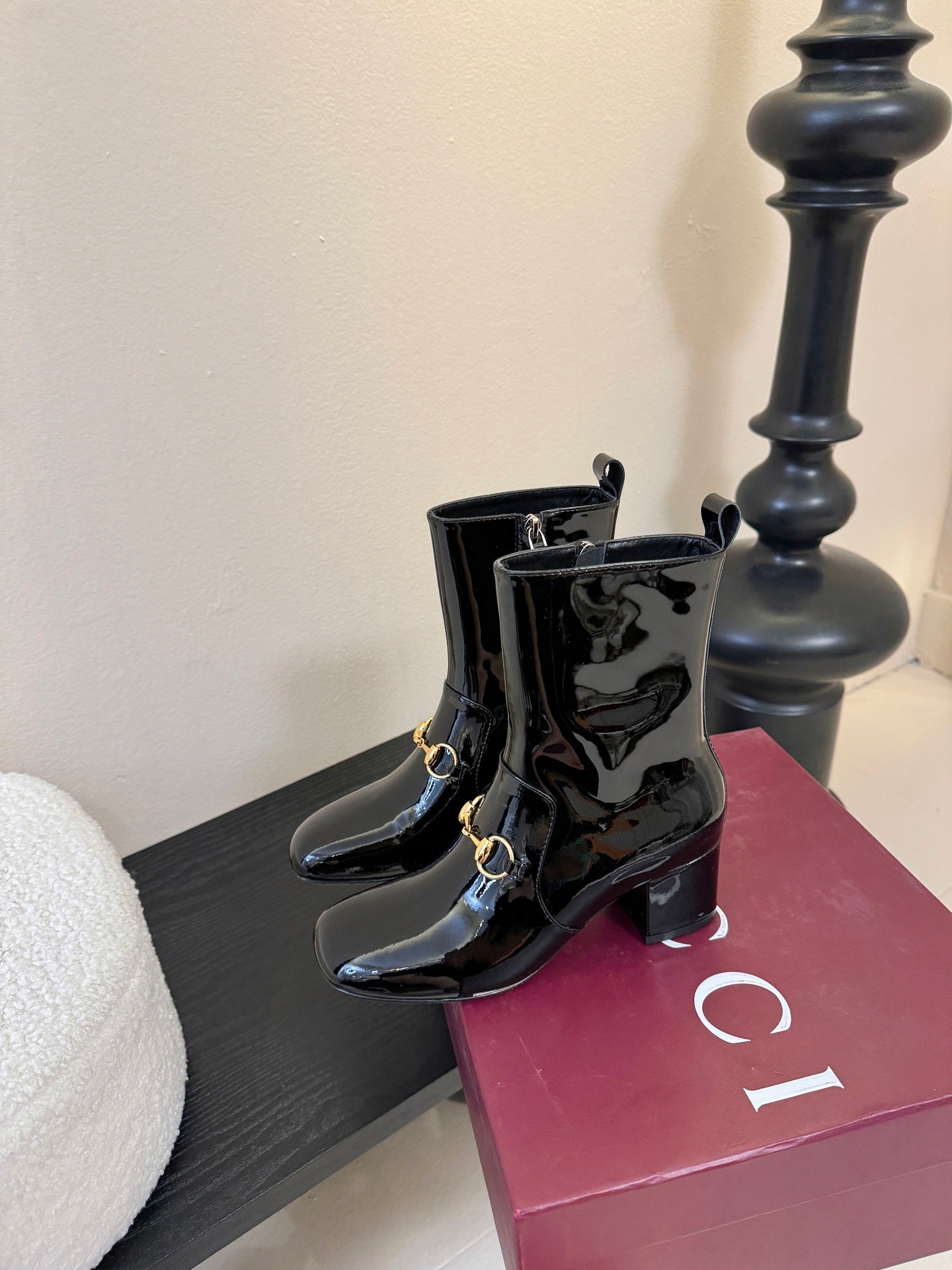 Gucc 25fw ankle boots