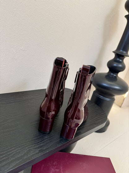 Gucc 25fw ankle boots