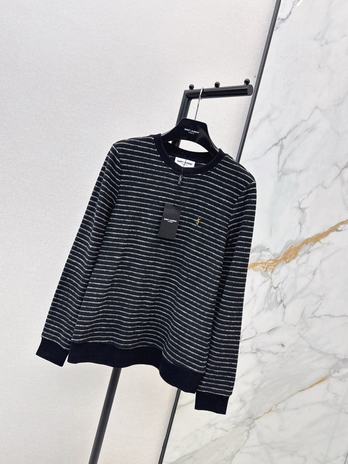 Saint 25fw stripe sweater