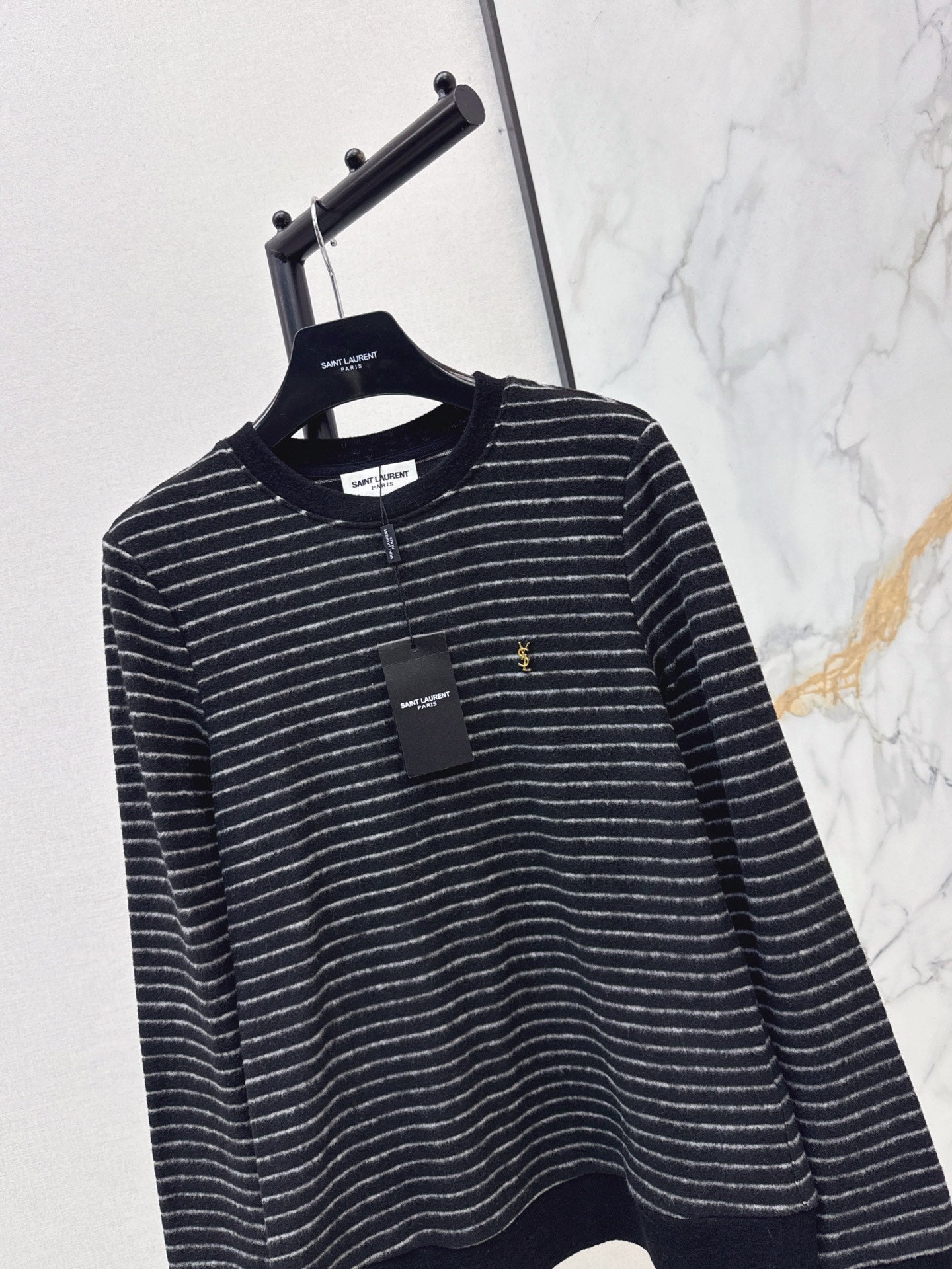 Saint 25fw stripe sweater
