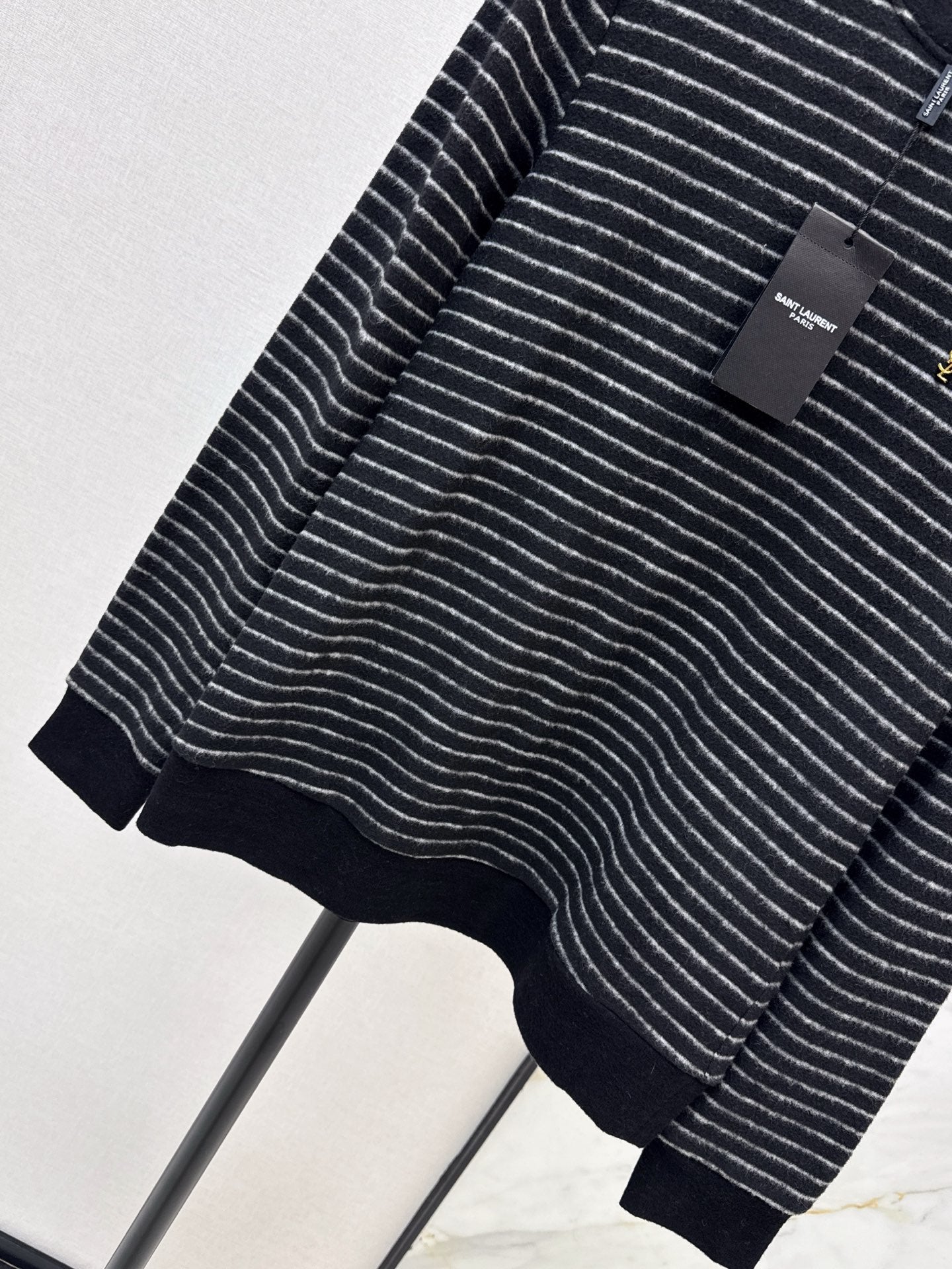 Saint 25fw stripe sweater