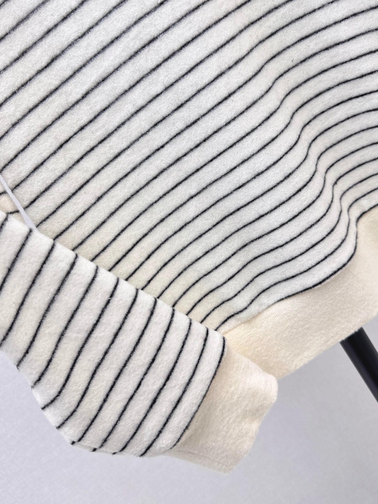 Saint 25fw stripe sweater