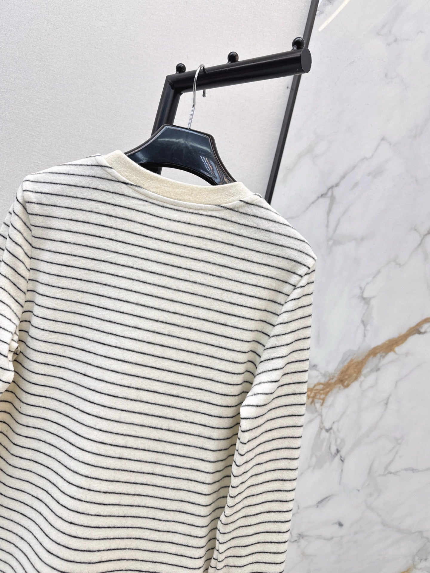Saint 25fw stripe sweater