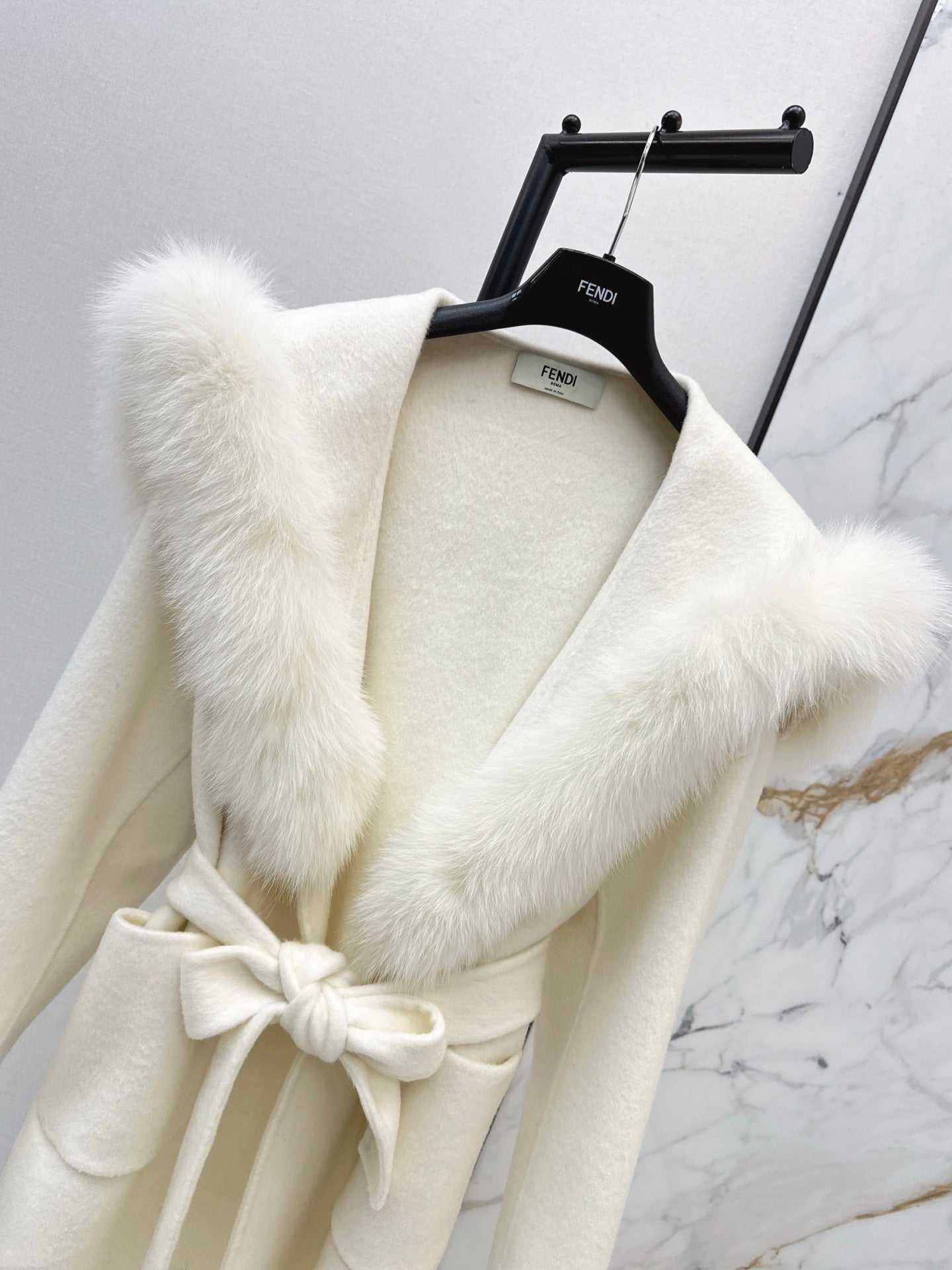 Fend 25fw woolen pea coats