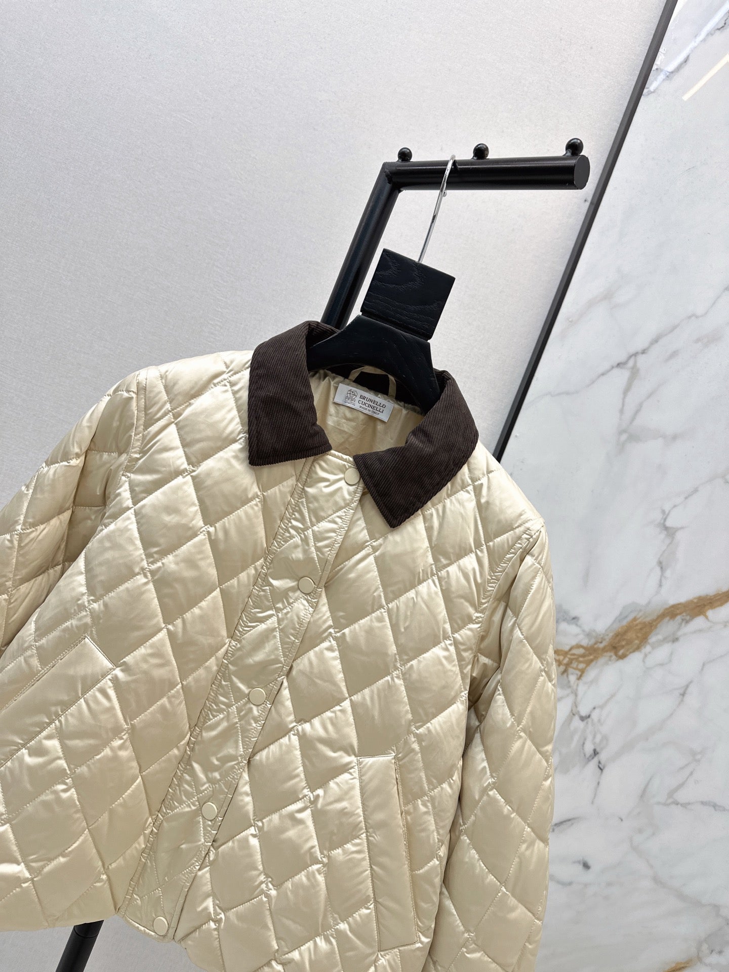 Brun 25fw down jacket