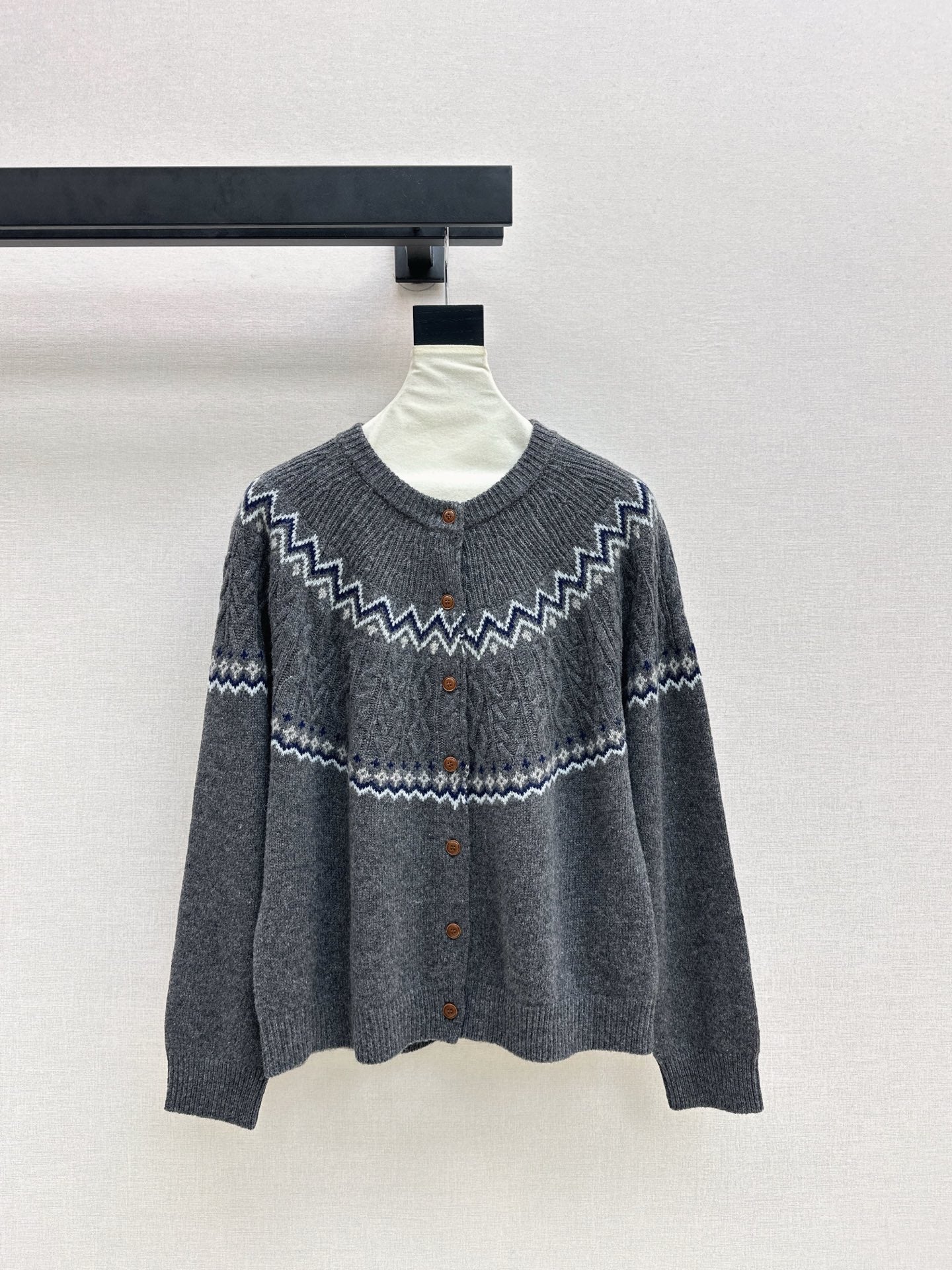 Loro 25fw fair isle cardigan