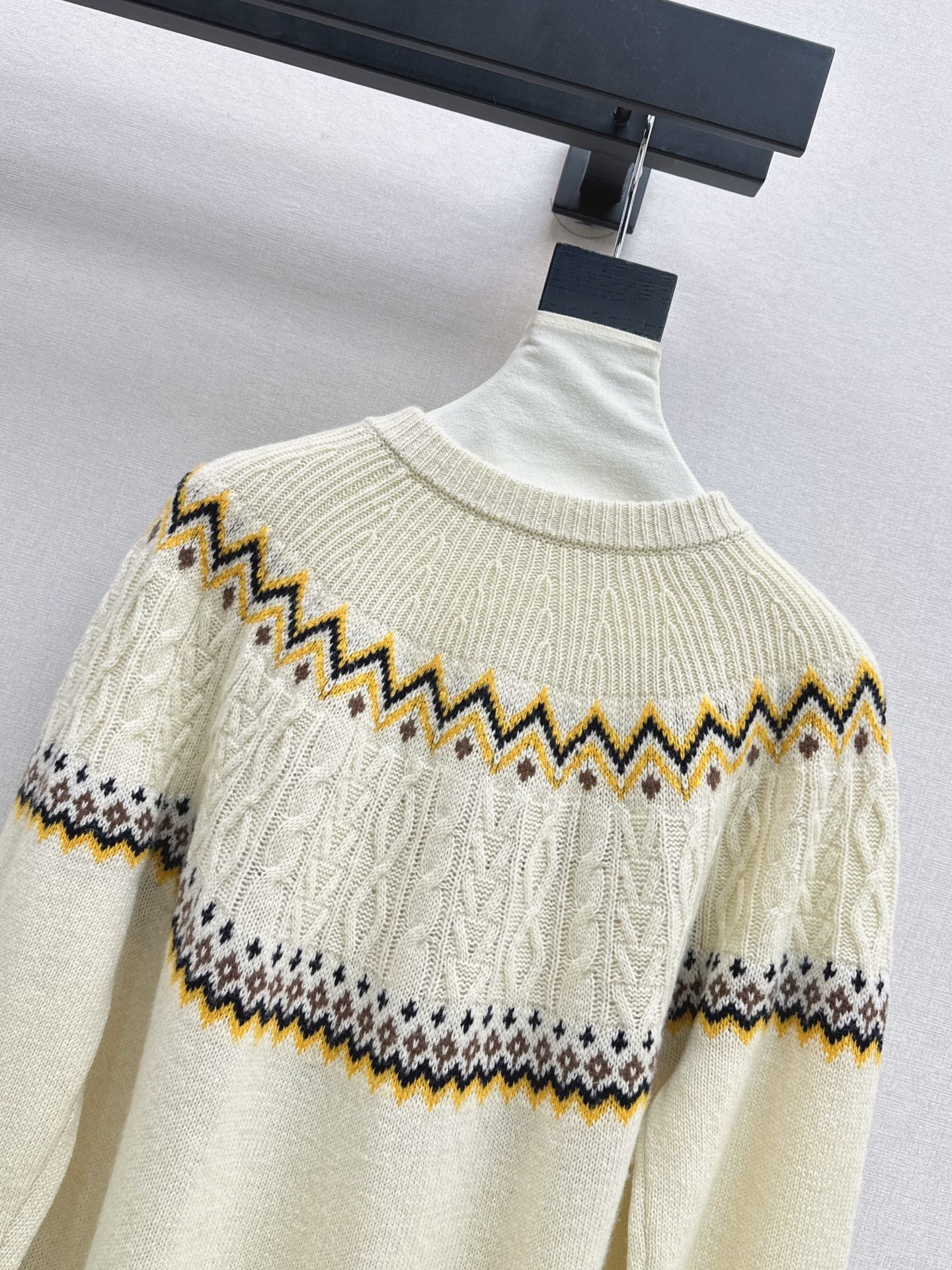 Loro 25fw fair isle cardigan