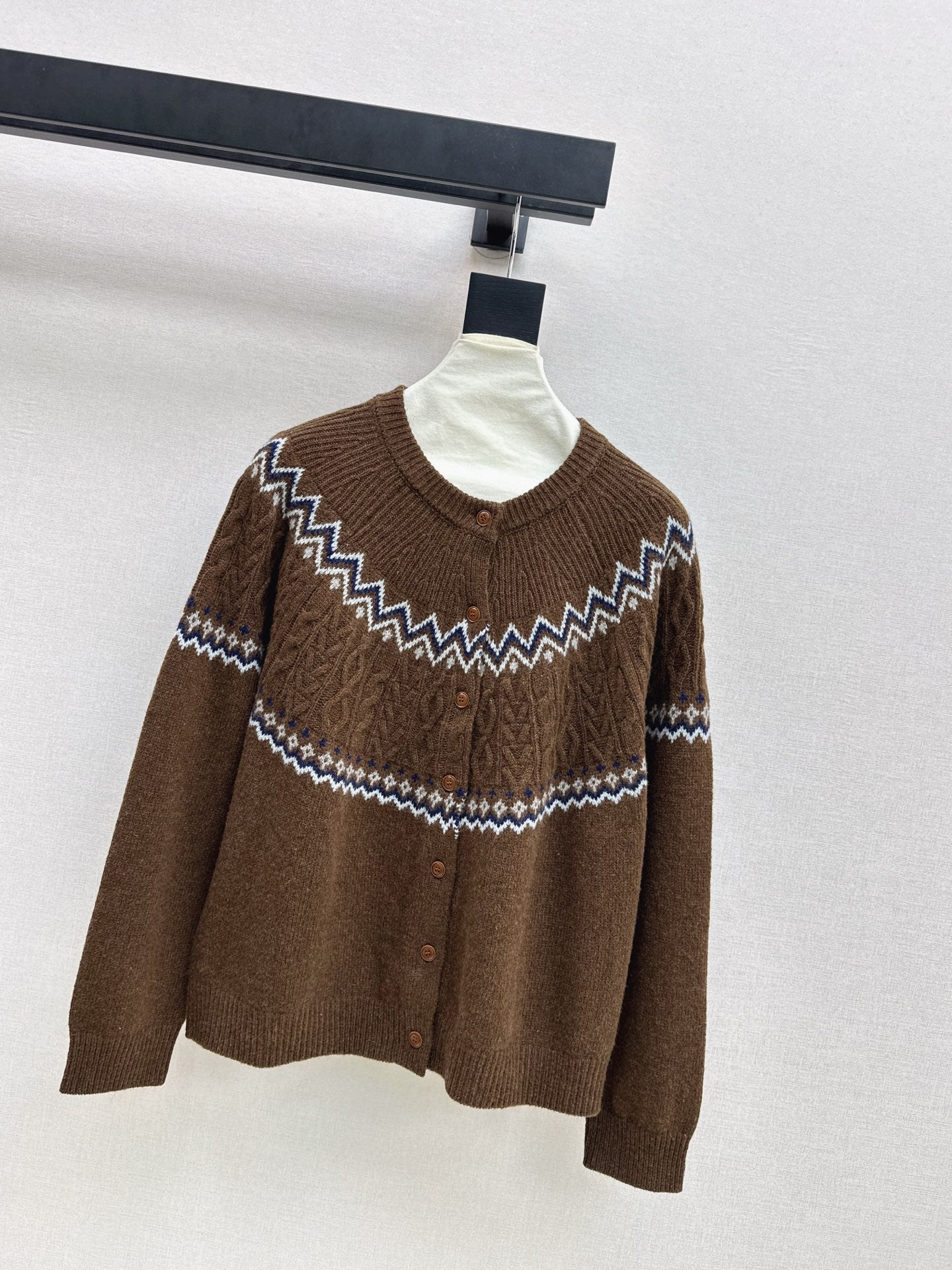 Loro 25fw fair isle cardigan