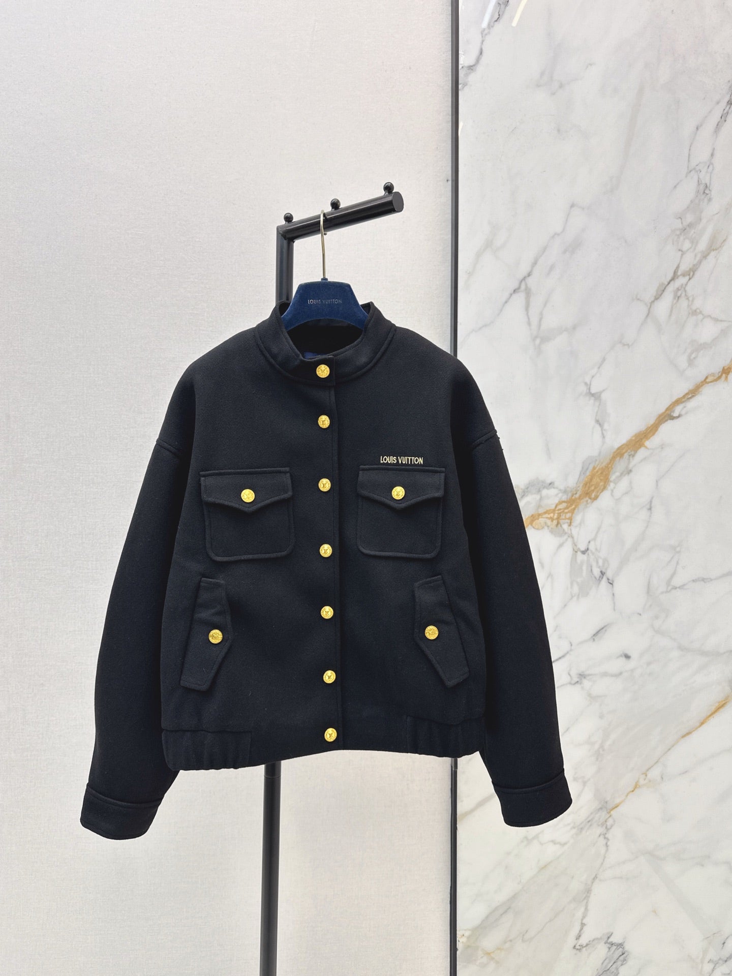 Louis 25fw jacket