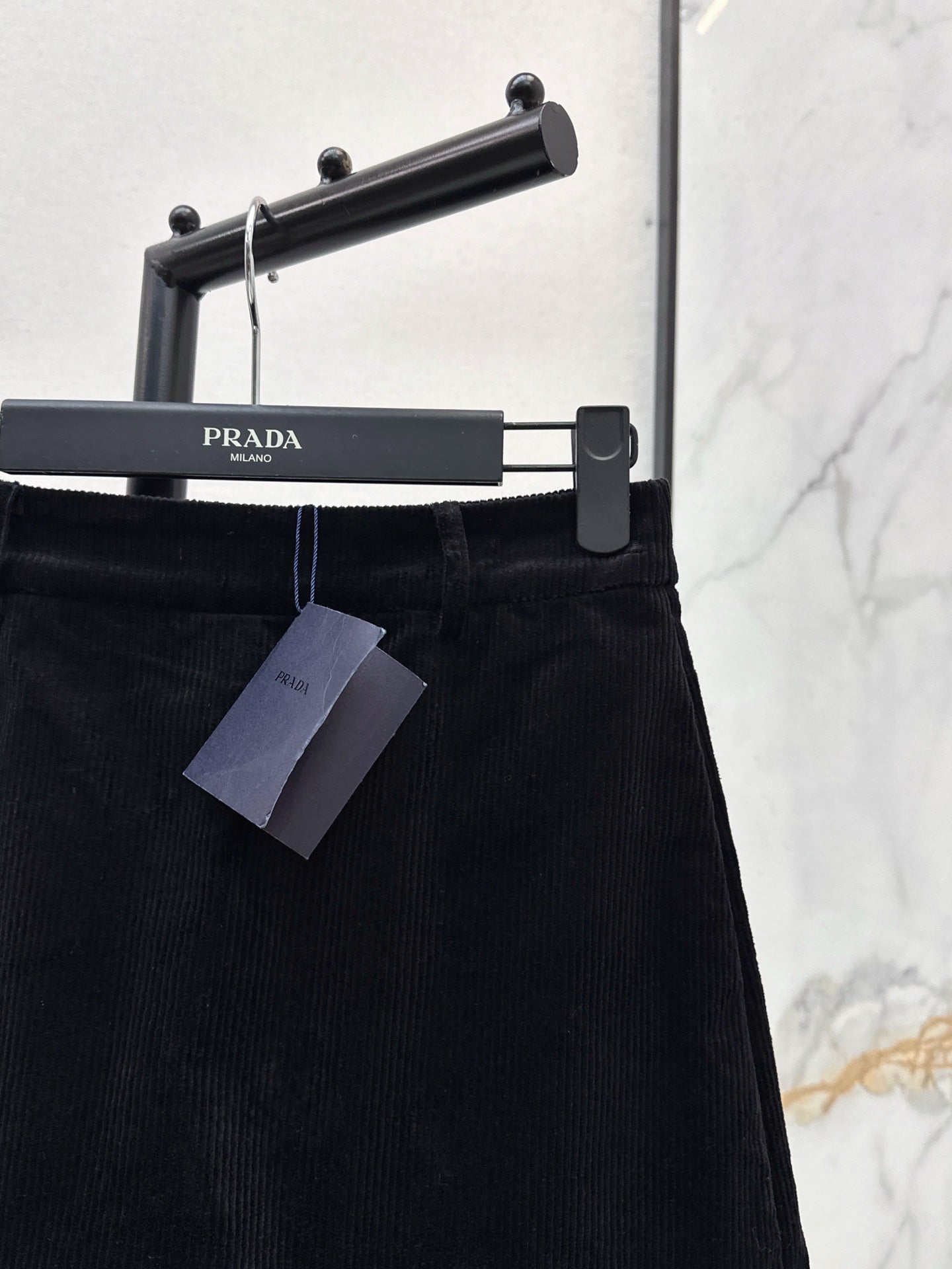 Prad 25fw corduroy divided skirt