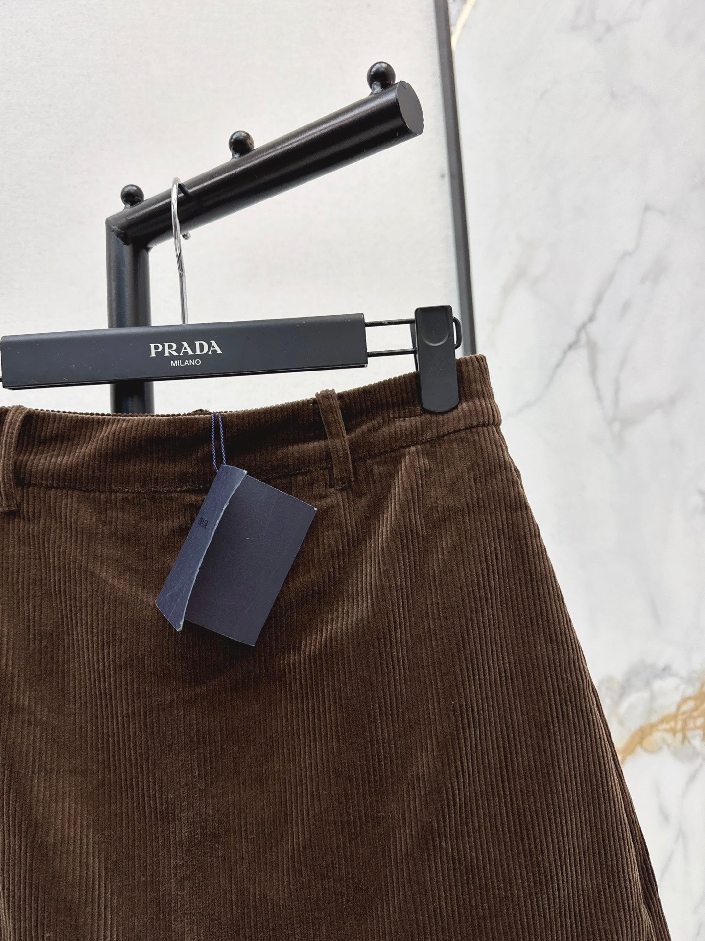 Prad 25fw corduroy divided skirt