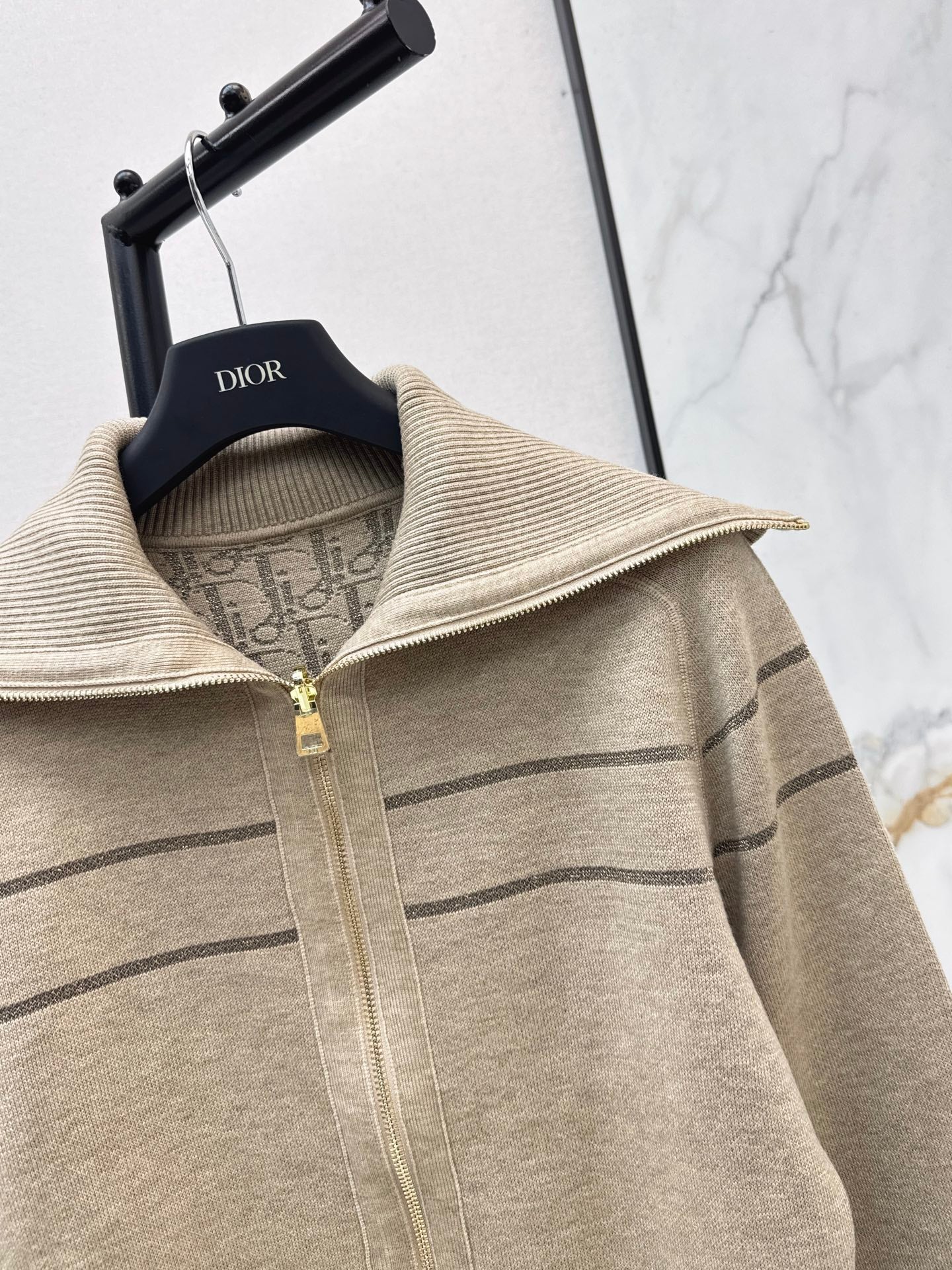 CD 25fw reversible jacket