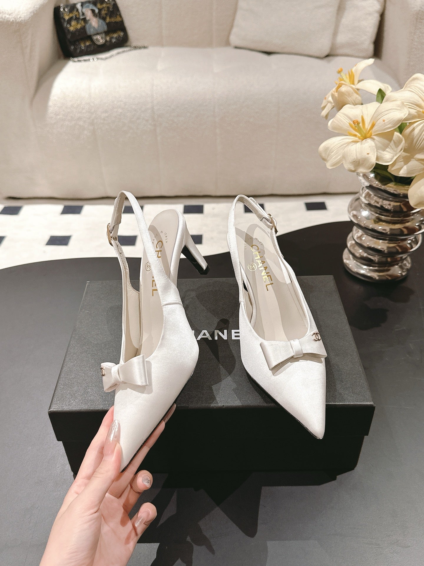Chan 25fw slingback heels