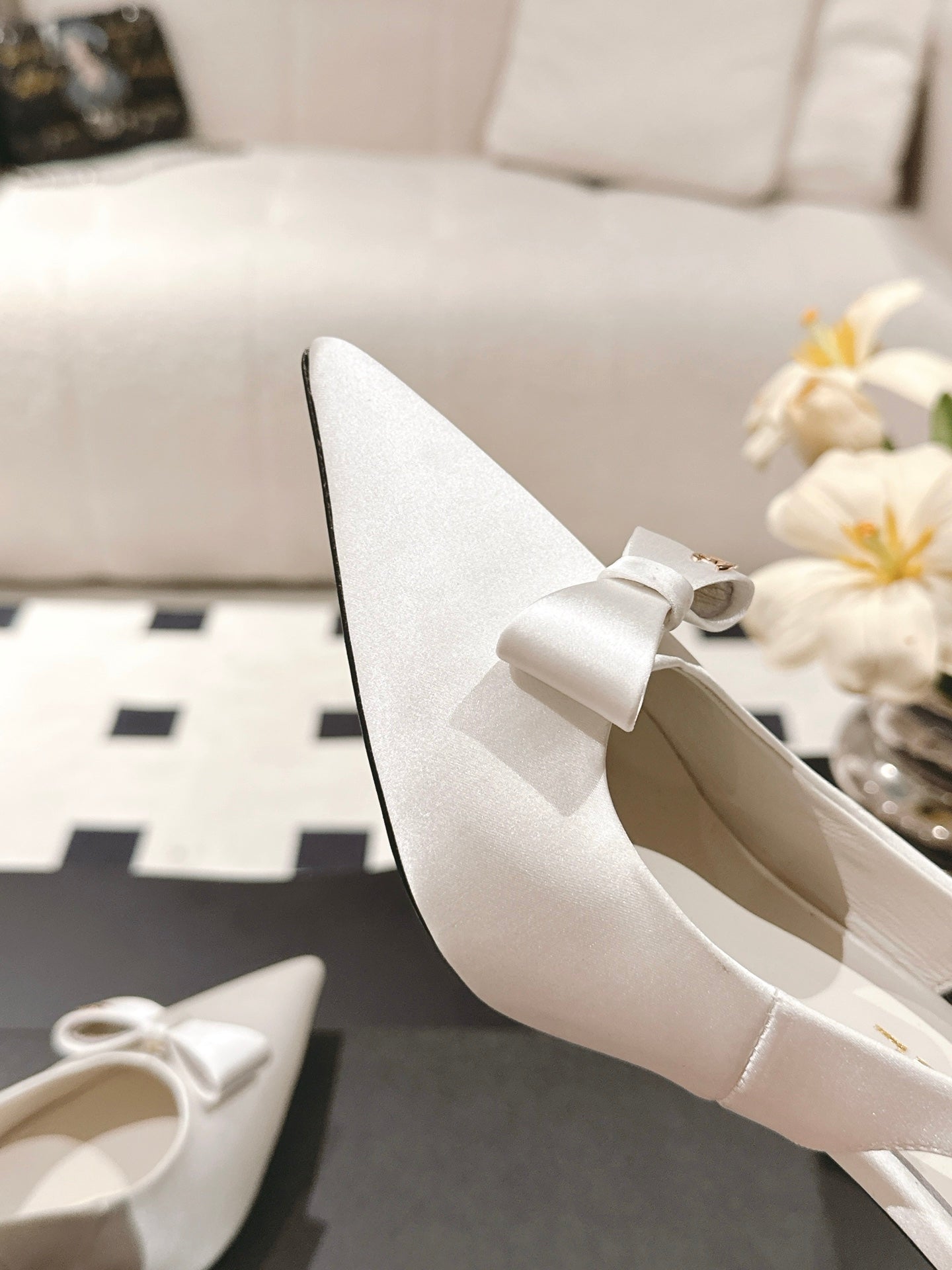 Chan 25fw slingback heels