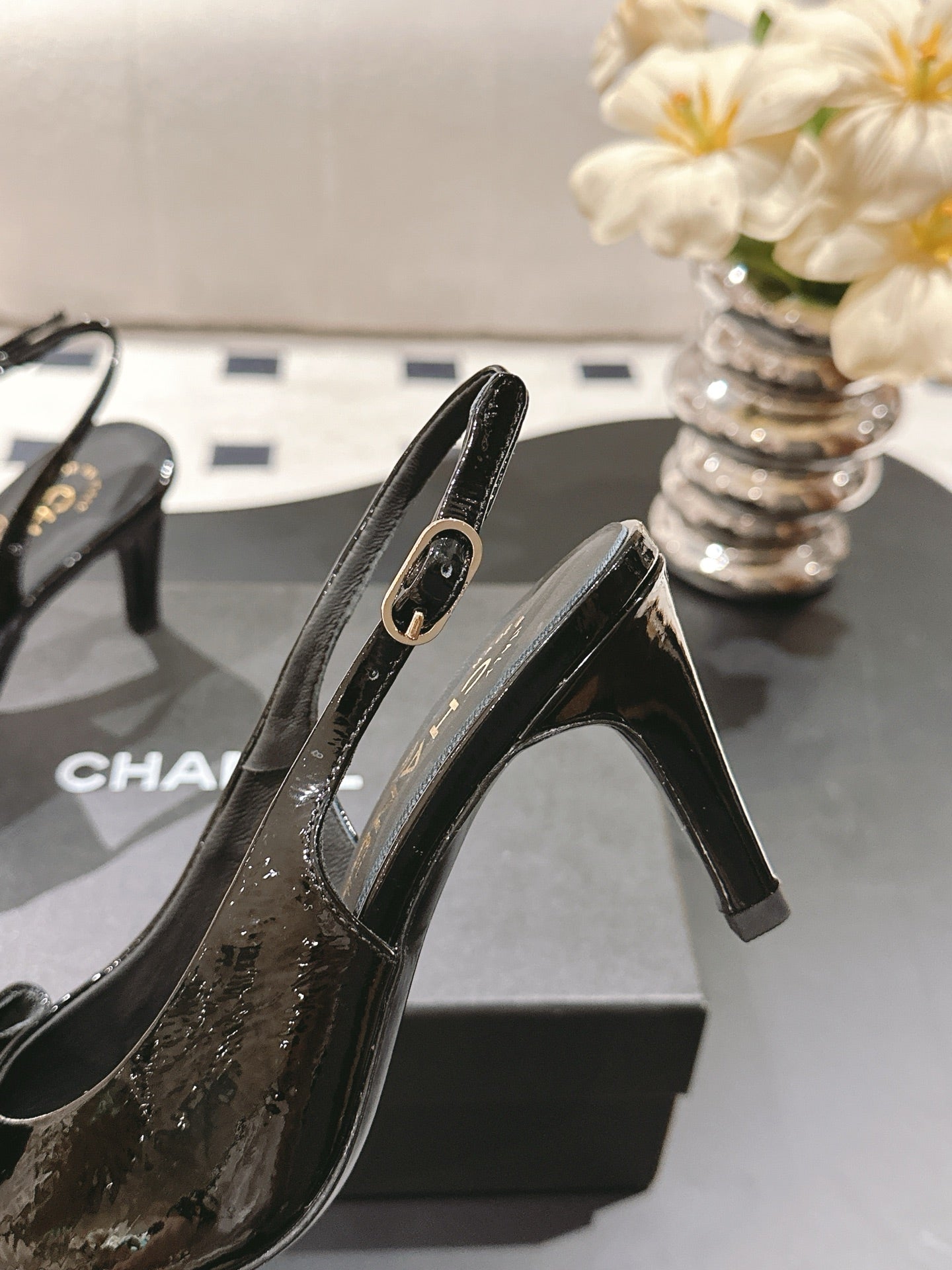 Chan 25fw slingback heels