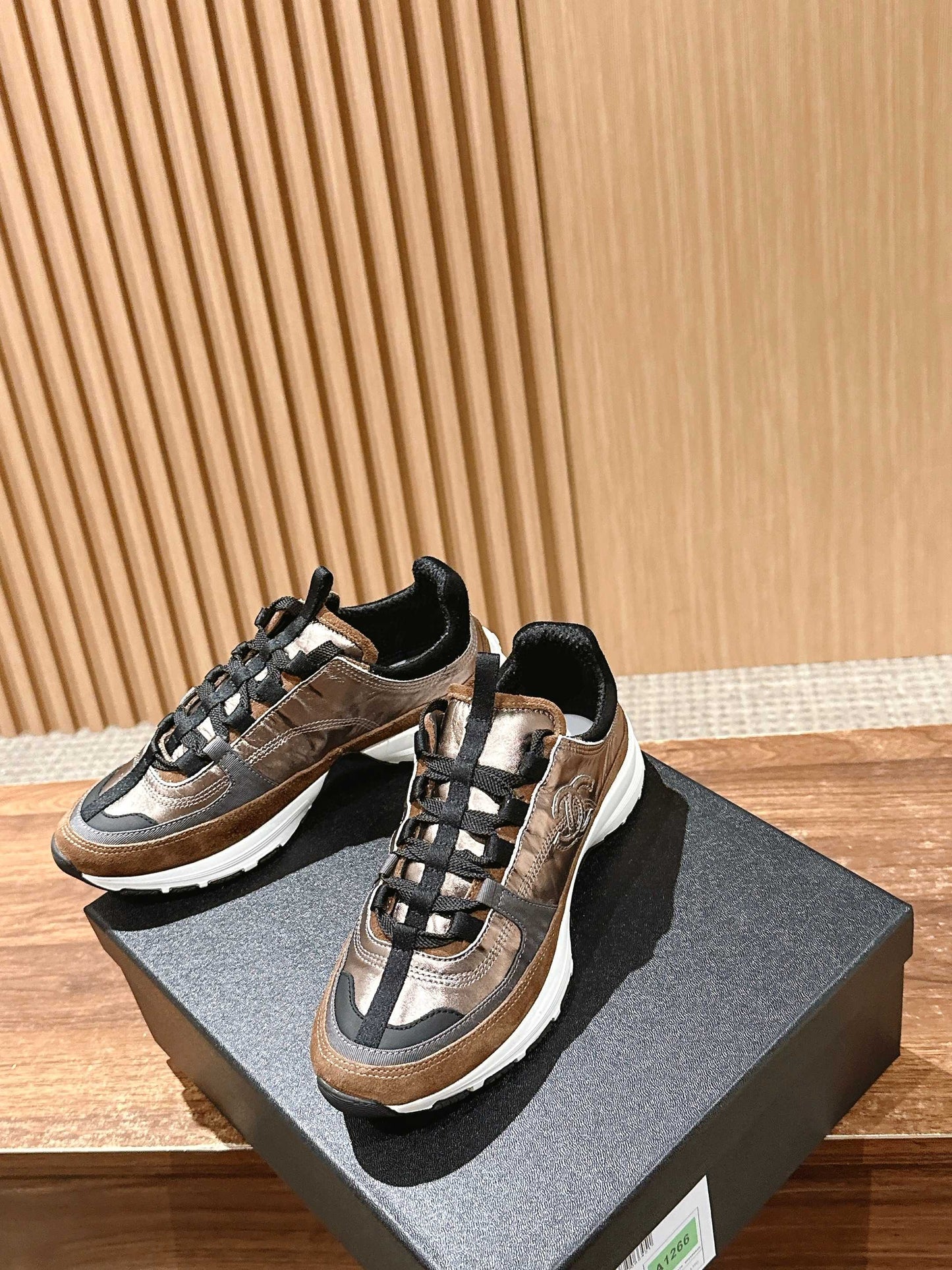 Chan 25fw sneakers
