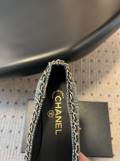 Chan 25fw chunky heels