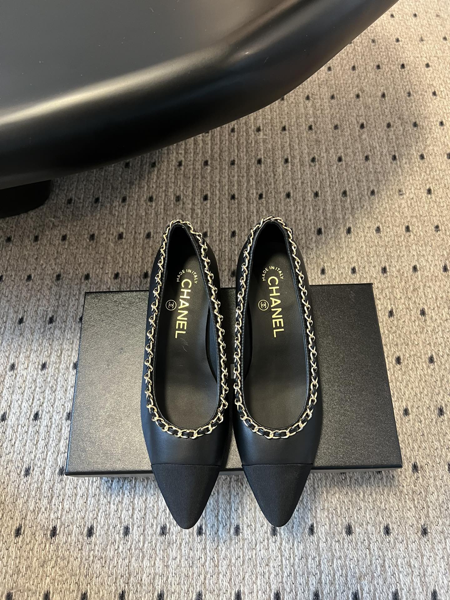 Chan 25fw chunky heels