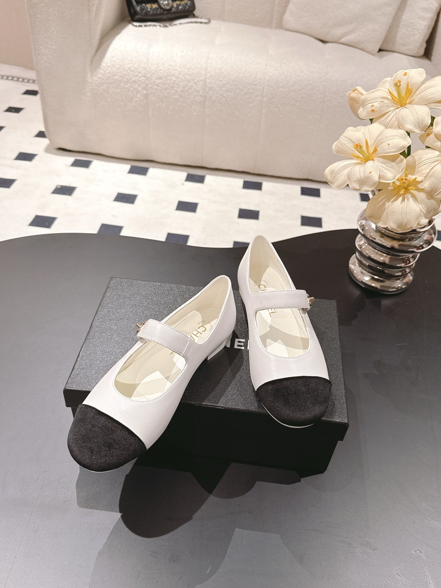 Chan 25fw mary jane flats