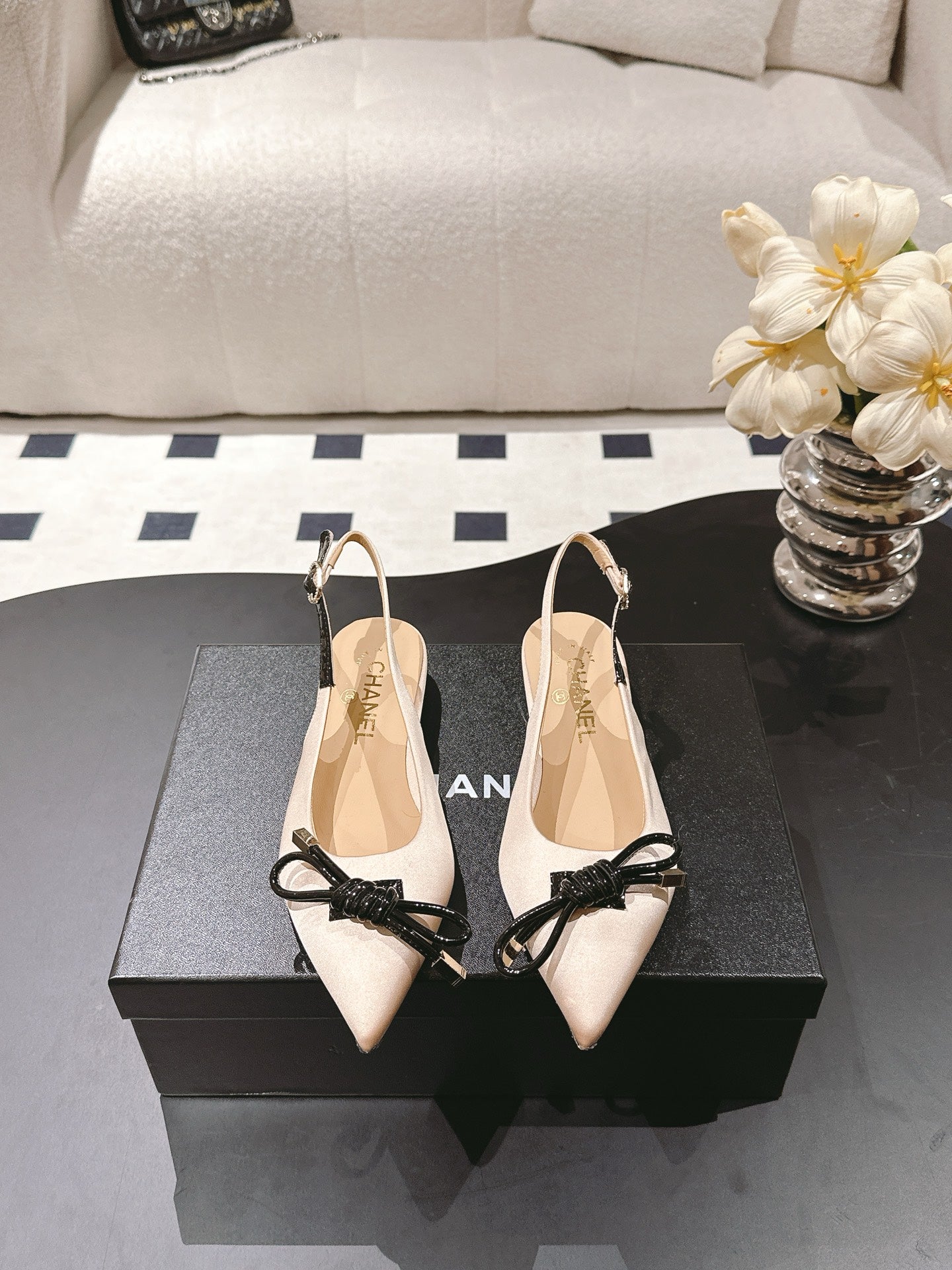 Chan 25fw slingback flats