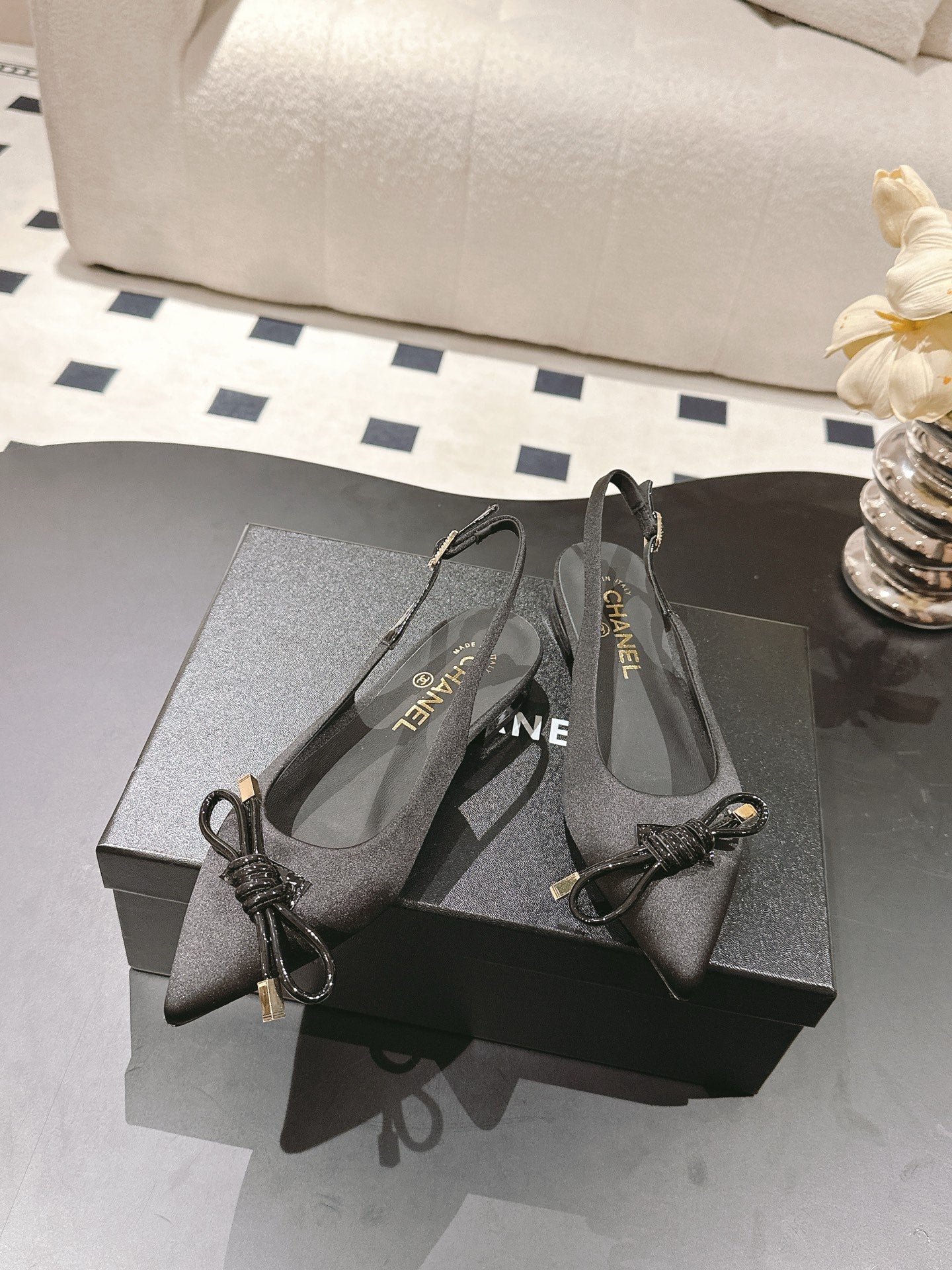 Chan 25fw slingback flats