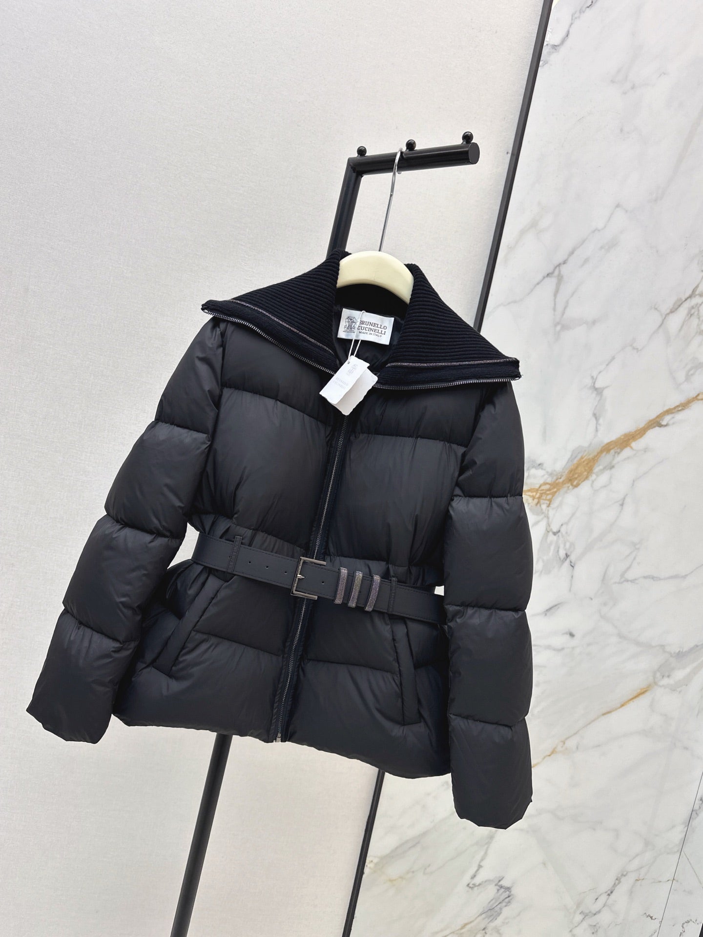 Brun 25fw down jacket