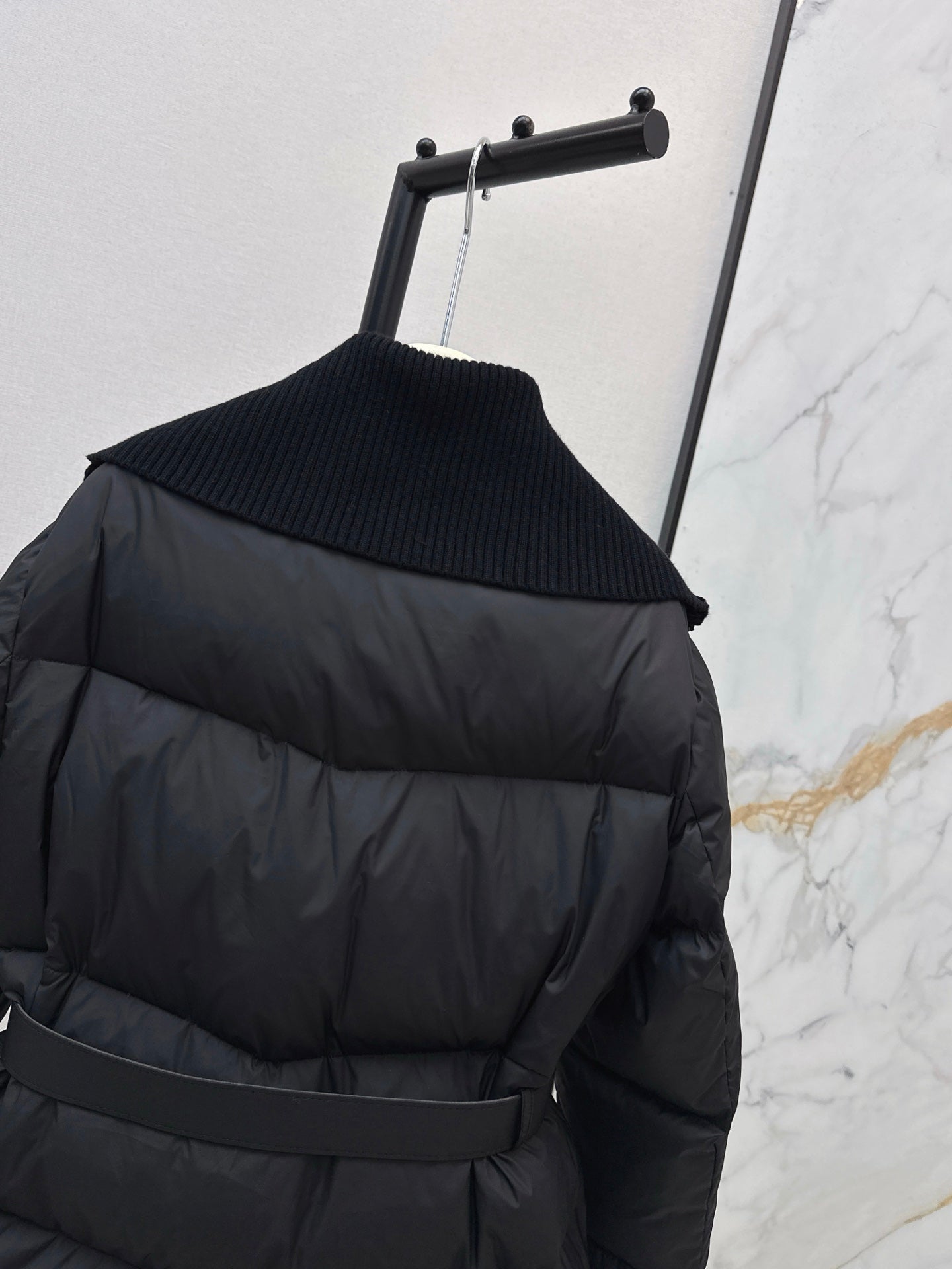 Brun 25fw down jacket