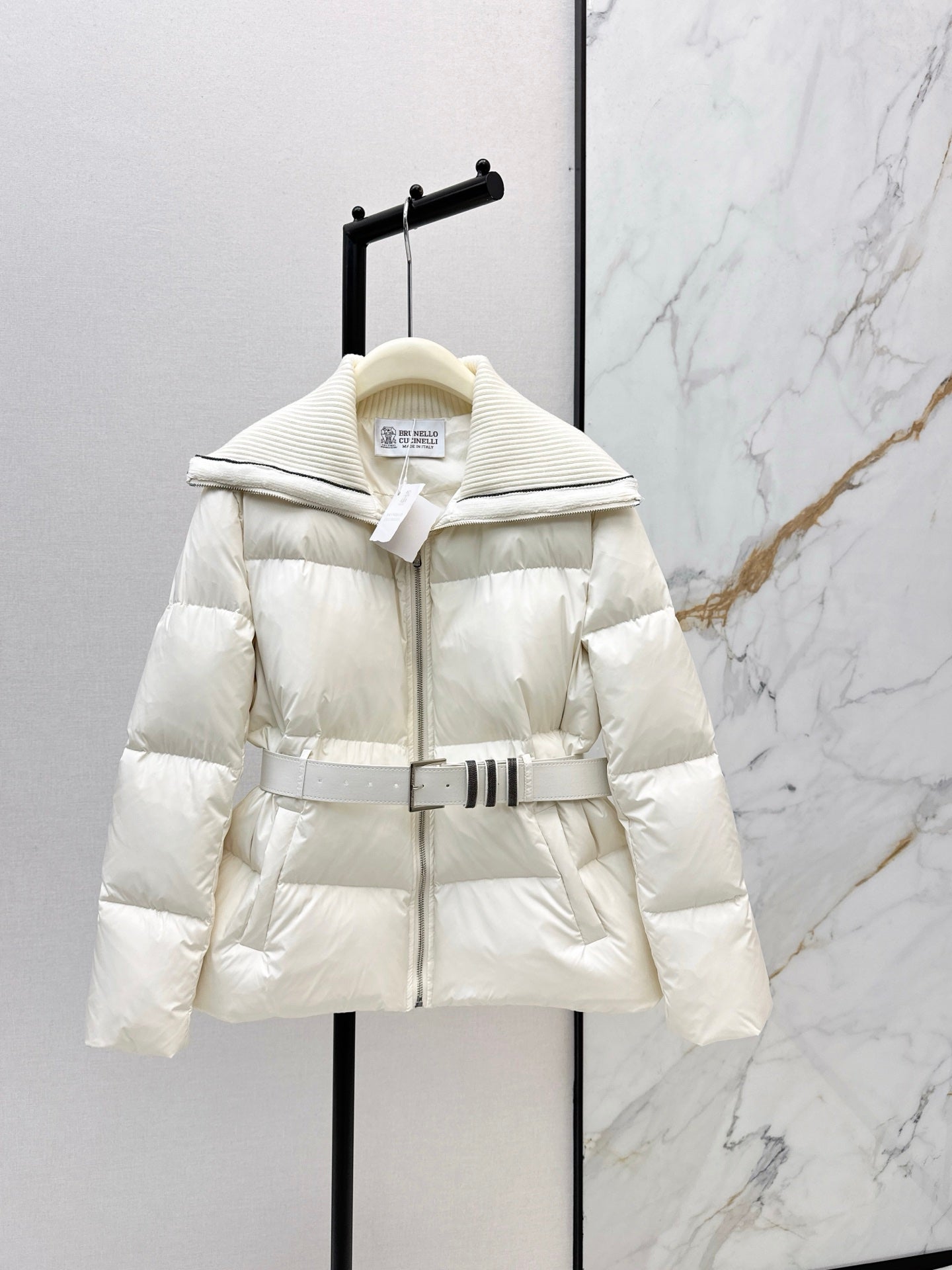 Brun 25fw down jacket